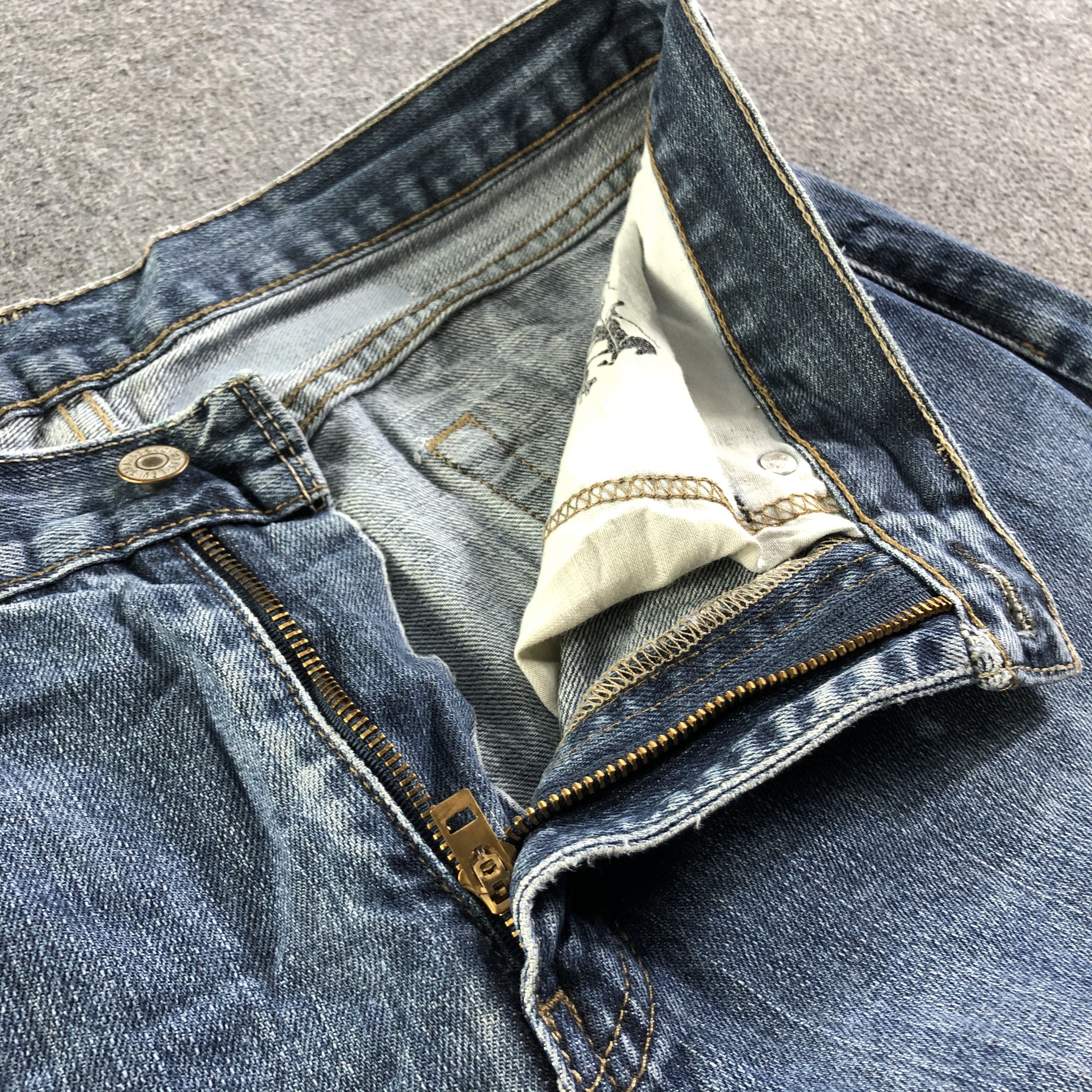 Levi's Vintage Blue Wash Levis 514 Jeans-J4162 Size US 35 - 9 Thumbnail