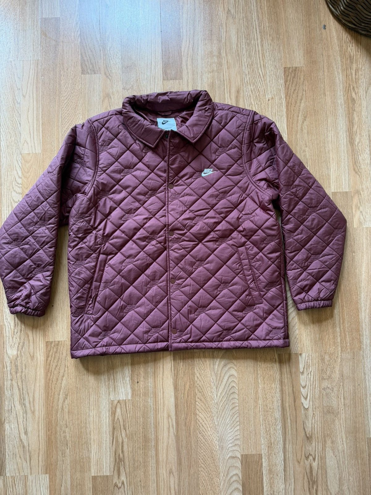 Nike Nike Quilted Coat All-over Logo Size US XL / EU 56 / 4 - 1 Thumbnail