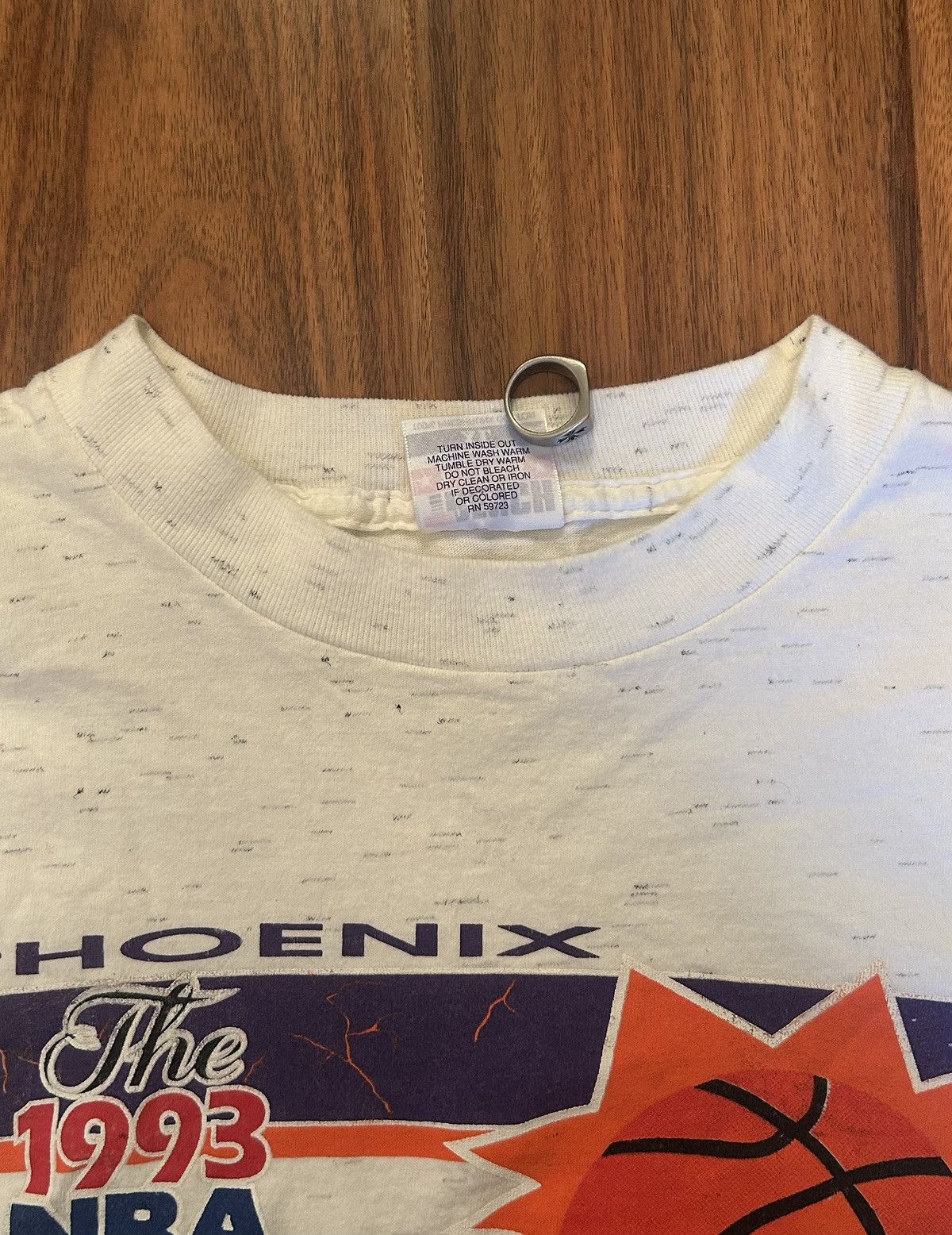 Vintage Vtg 1993 Phoenix Suns NBA Finals WC Champs T-Shirt XL Size US XL / EU 56 / 4 - 5 Thumbnail