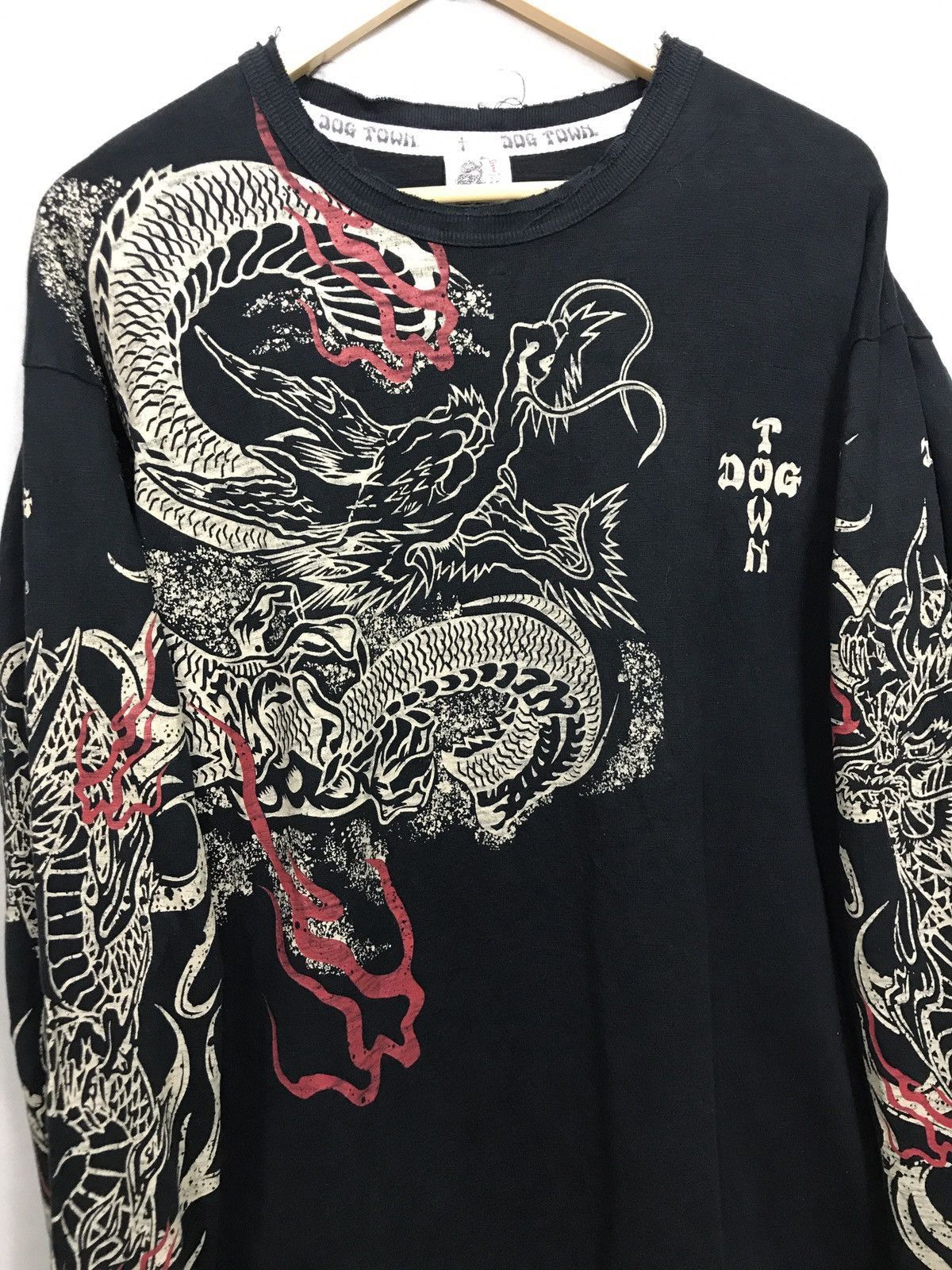JNCO Rare Vintage Dog Town Tatoo Dragon Long Sleeve Size US L / EU 52-54 / 3 - 6 Thumbnail