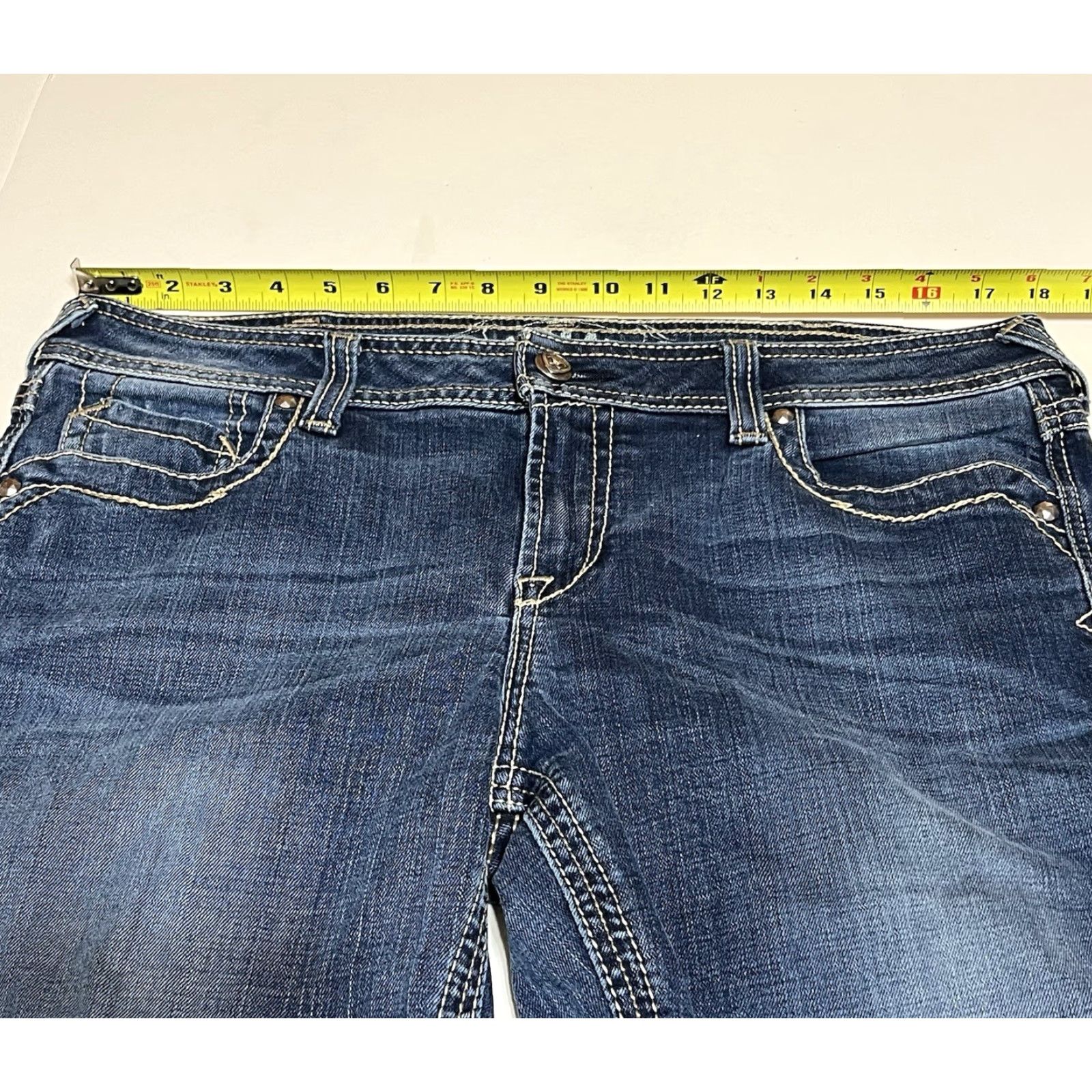 Ariat Ariat Jeans Bootcut Womens Distressed Blue Denim 36x32 32R 36in Waist Inseam Regular Cowboy Southwestern Logo Button Size 25" / US 0 / IT 36 - 3 Thumbnail
