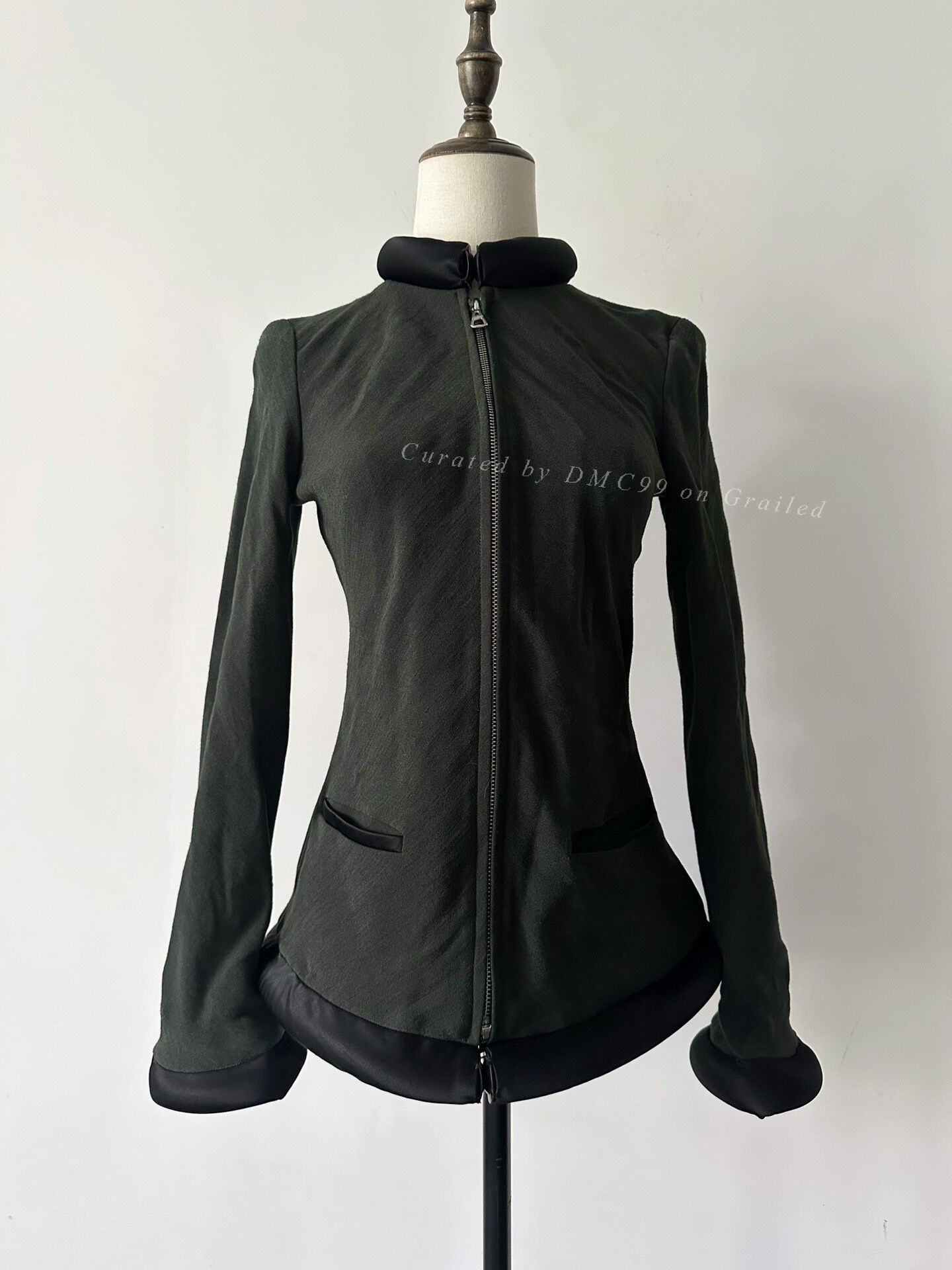 Jean Paul Gaultier Jean Paul Gaultier 1999 Runway Circle Collar Coat Size S / US 4 / IT 40 - 1 Thumbnail