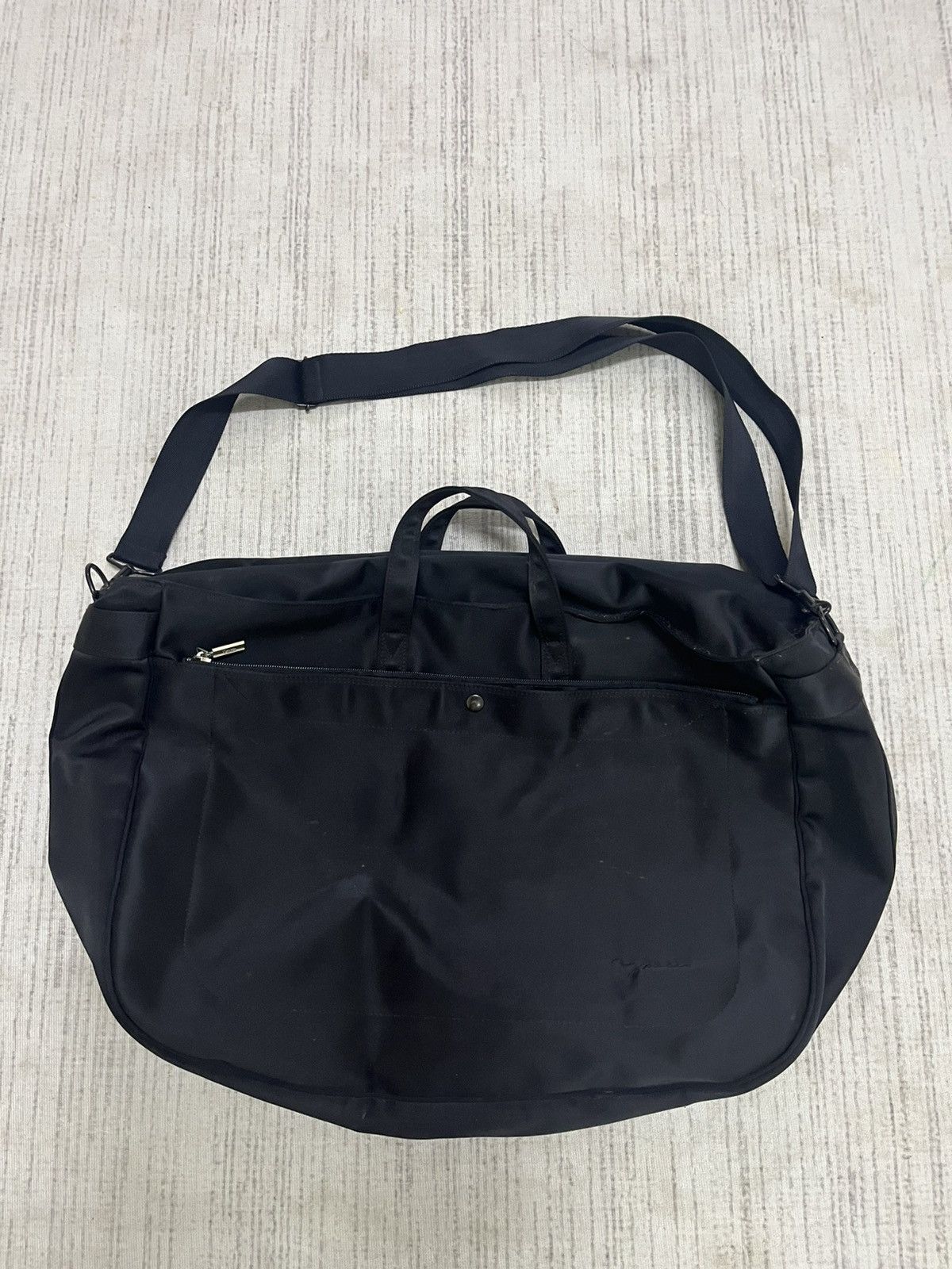 Travis Scott × Yohji Yamamoto Yohji yamamoto travel bag ( big size ) Size ONE SIZE - 1 Thumbnail