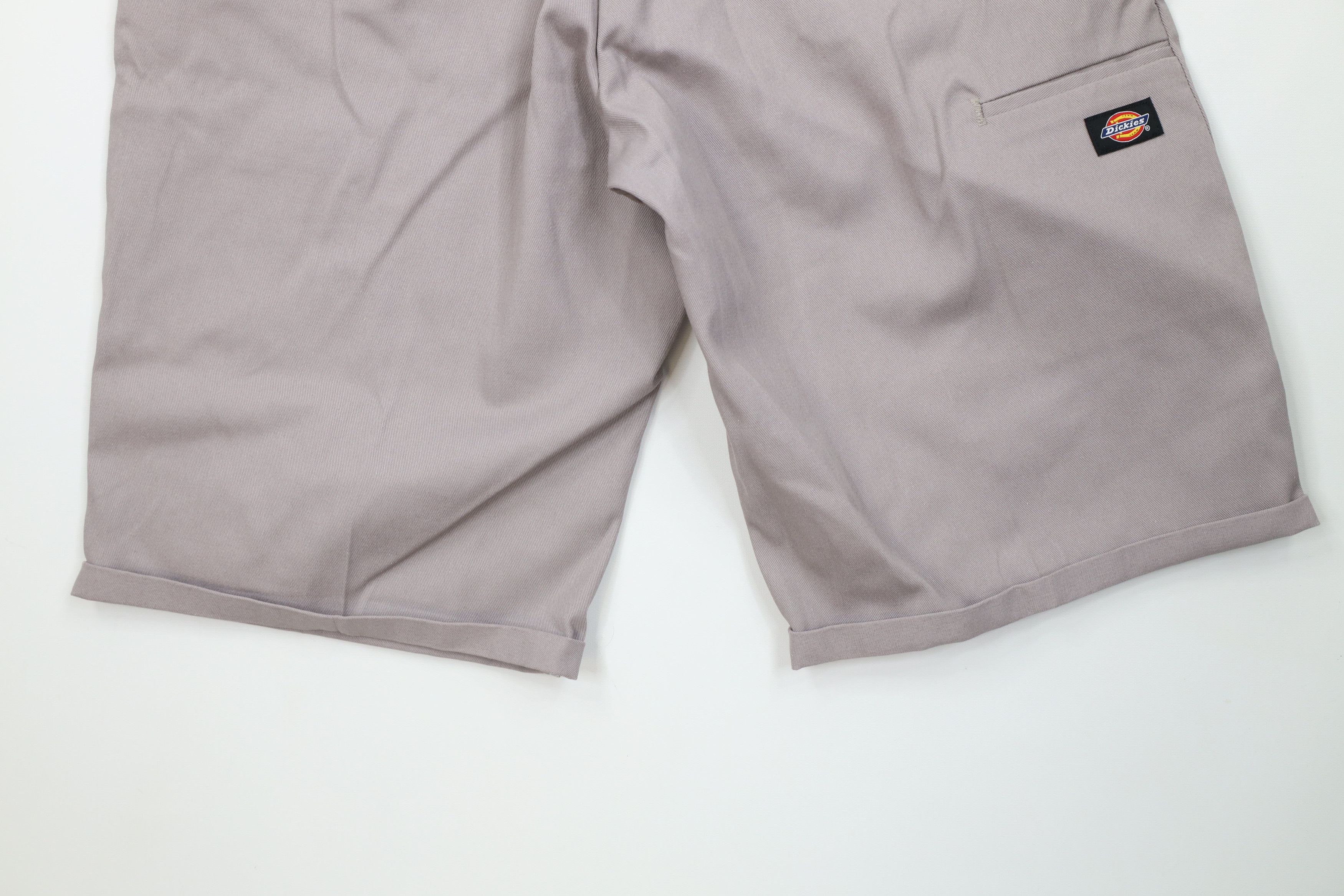 Dickies Vintage Dickies Cut Off Loose Fit Mechanic Workwear Shorts Size 25" / US 0 / IT 36 - 11 Thumbnail