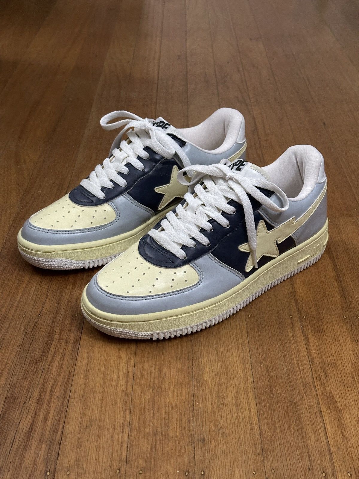 Bape BAPE STA FS-001 ICONIC PATENTS Size US 9.5 / EU 42-43 - 1 Thumbnail