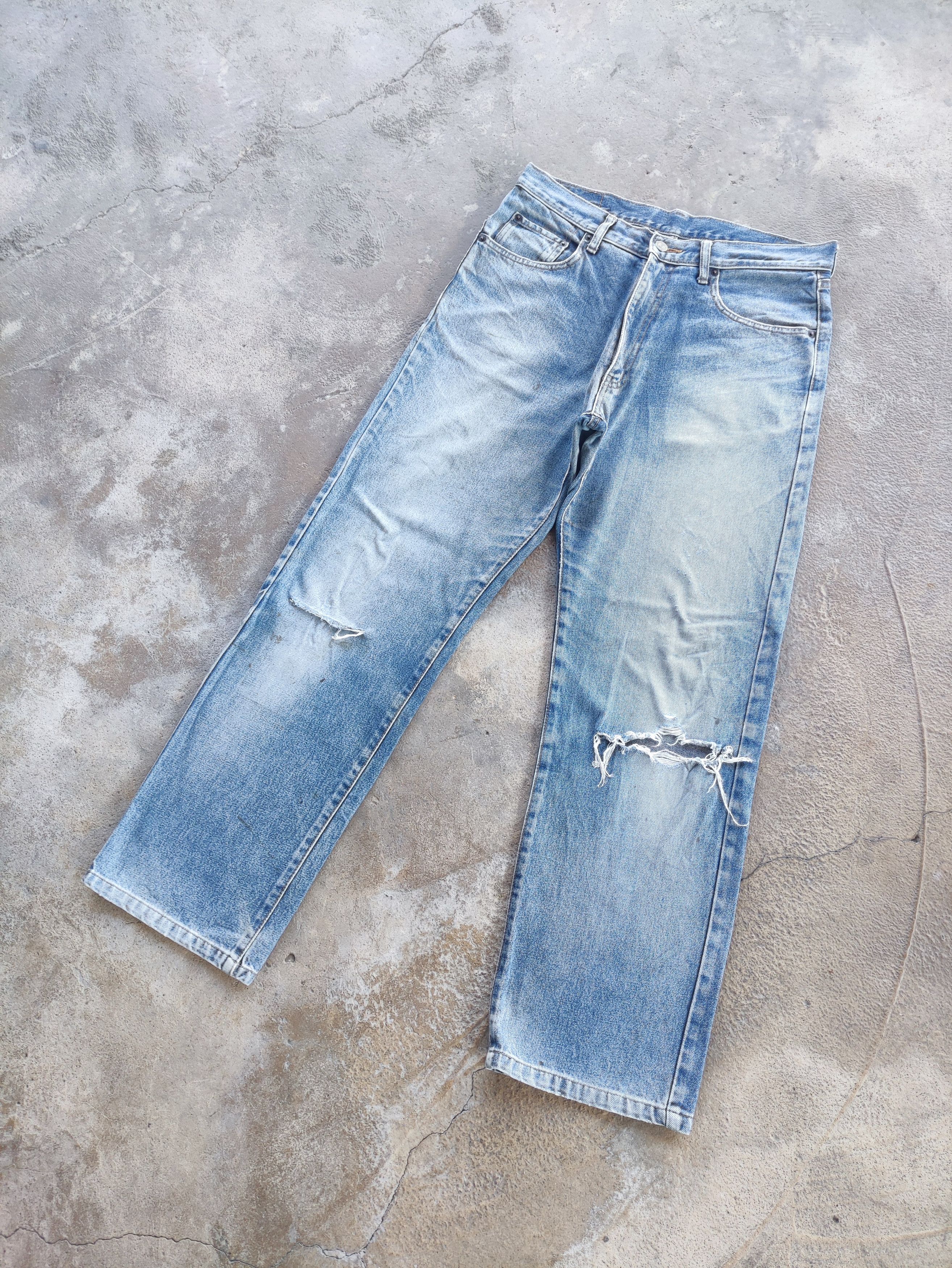 Japanese Brand × Jean × Vintage Vintage Japanese Jeans Baggy Denim Distressed Faded Pants Size US 34 / EU 50 - 1 Thumbnail