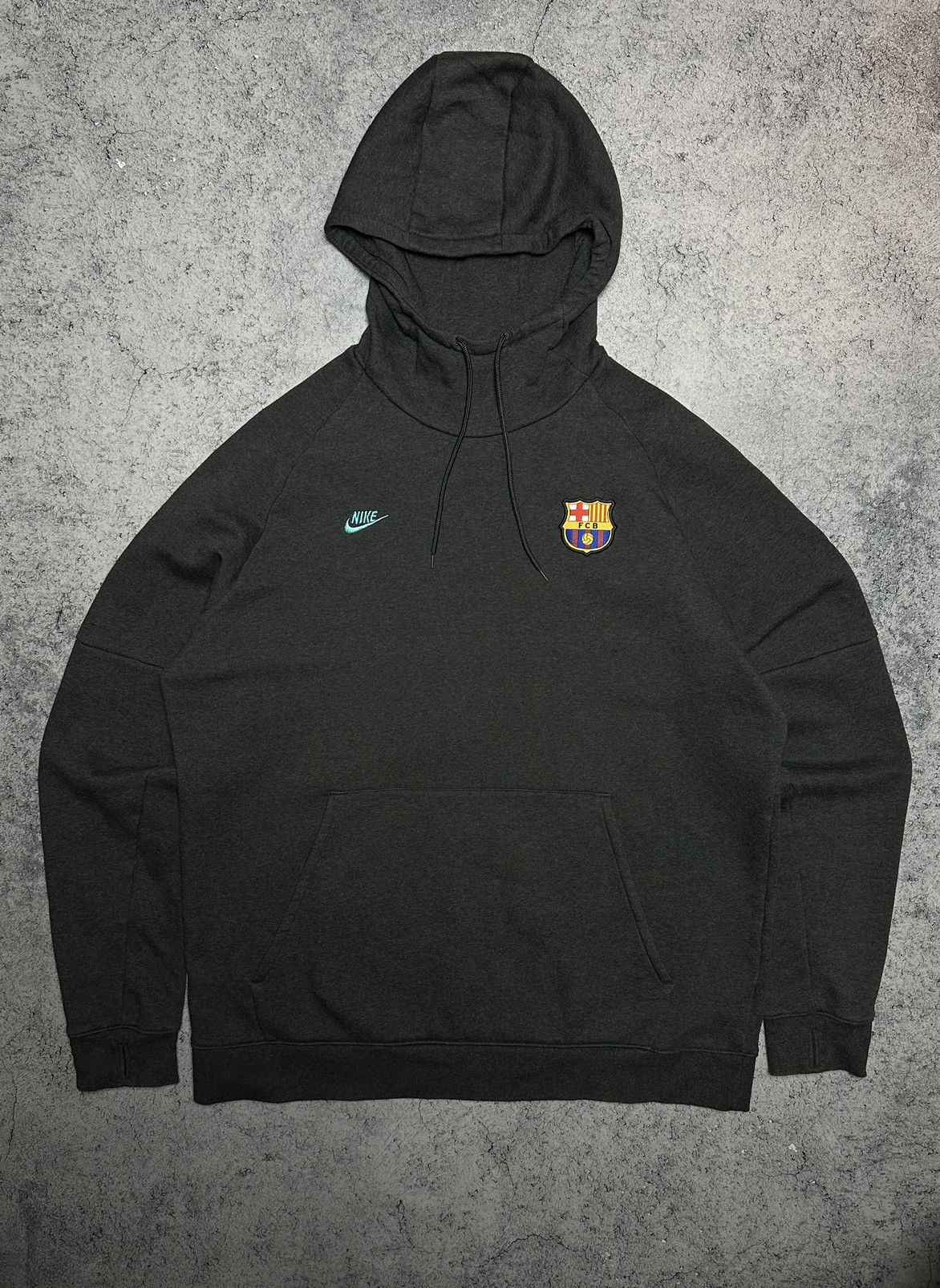 Nike FC Barcelona フーディ USサイズS ダークグレー Nike FC Barcelona フーディ USサイズS ダークグレー F.C.