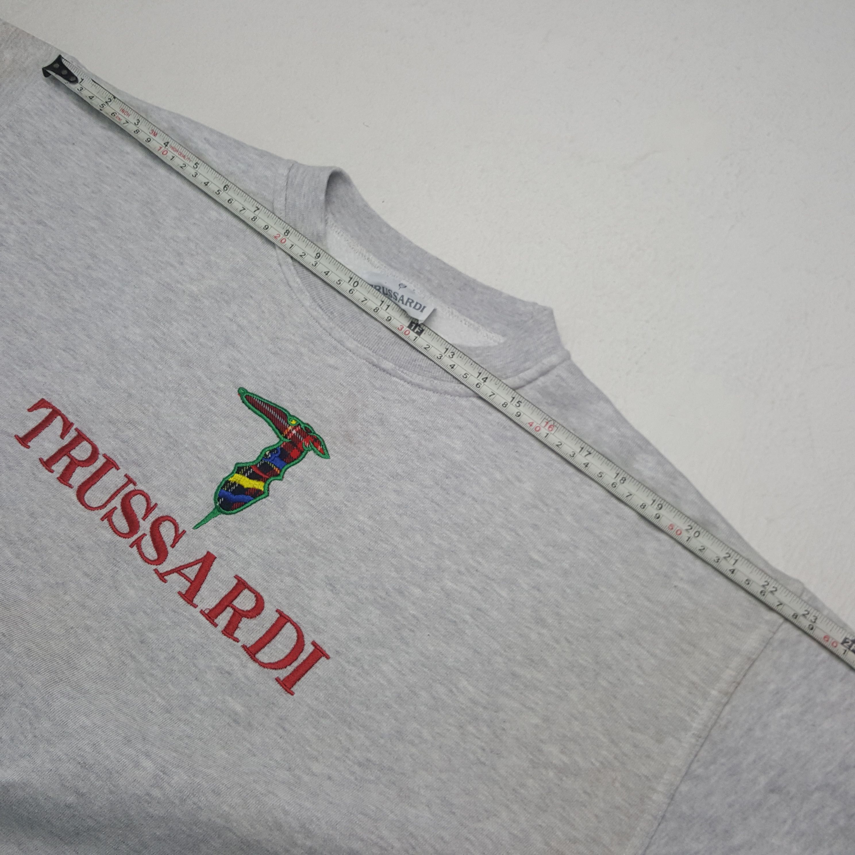 Trussardi × Vintage Vintage Trussardi Patch Logo Sweatshirt Size US L / EU 52-54 / 3 - 5 Thumbnail