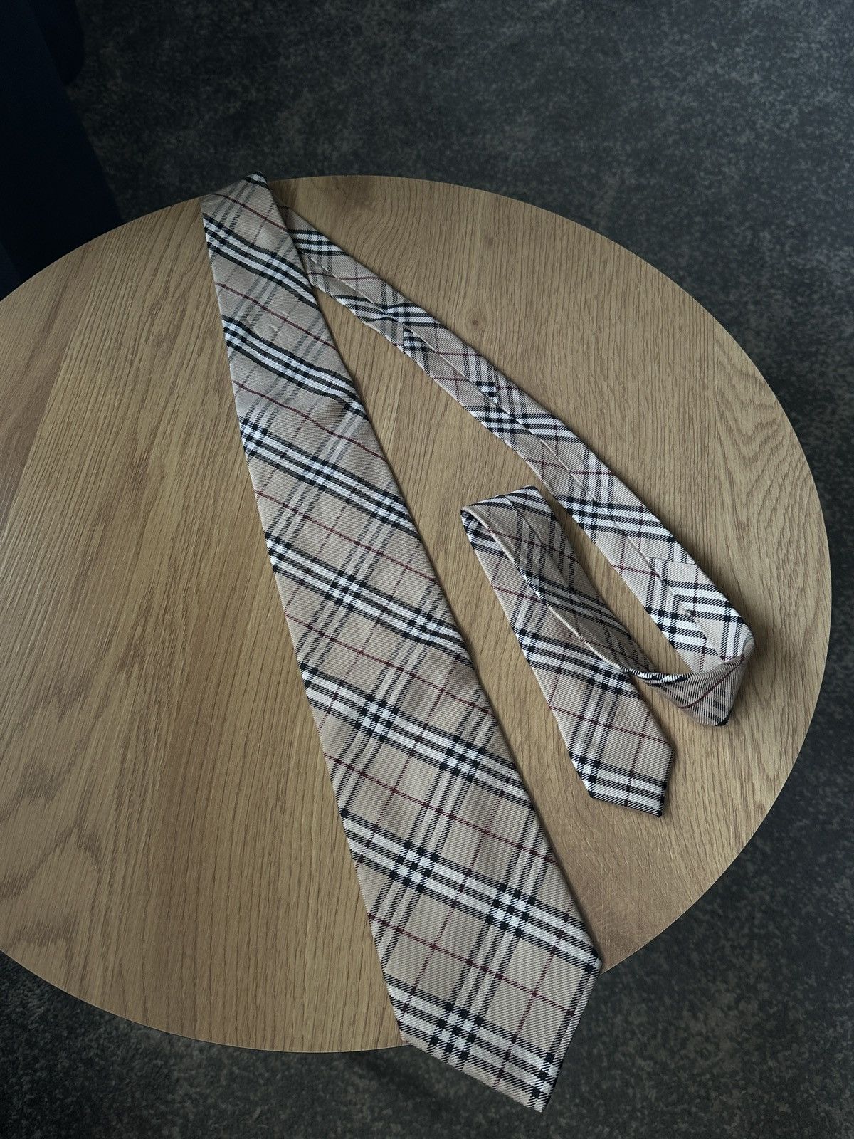 Burberry BURBERRY Classic Nova Check Luxury Silk Blend Tie Beige Size ONE SIZE - 1 Thumbnail
