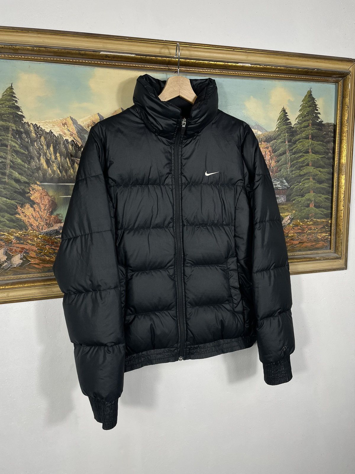 Nike × Vintage Nike Small Swoosh Zip Hoodie Black Y2k 00s Retro Size L / US 10 / IT 46 - 2 Thumbnail