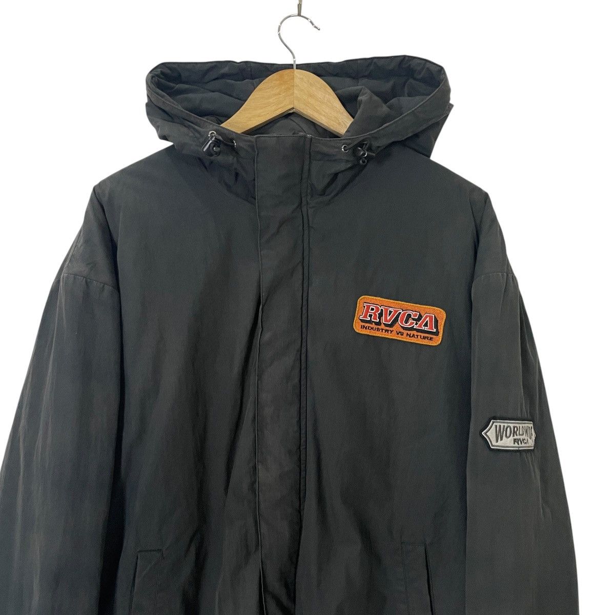 RVCA Vintage Rvca Embroidery Big Logo Jacket Size US XL / EU 56 / 4 - 10 Thumbnail