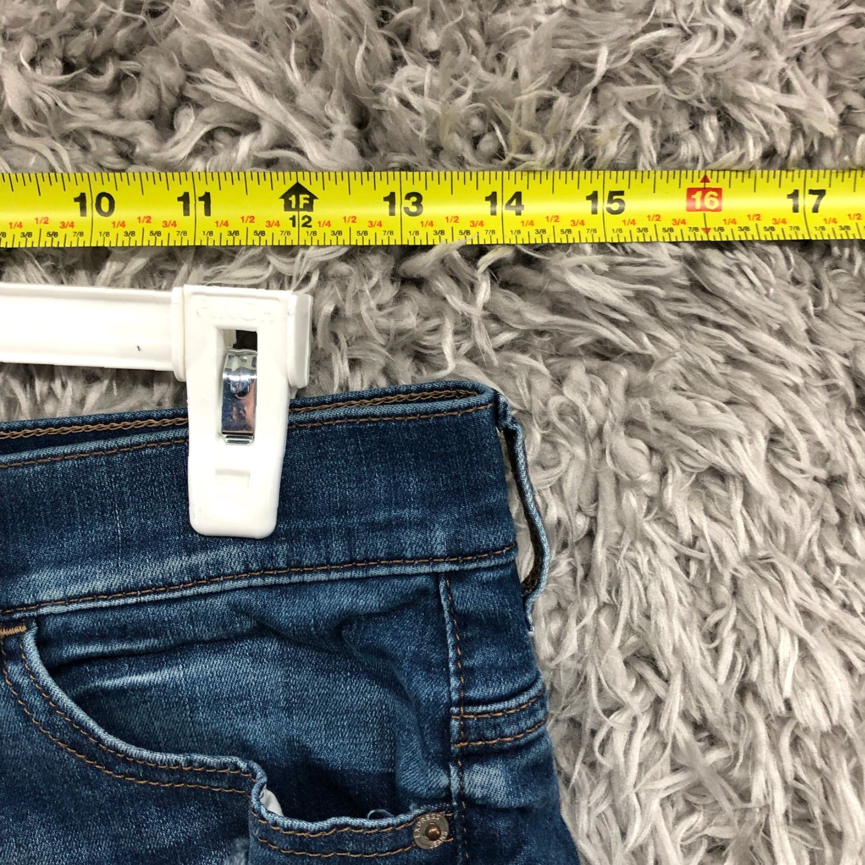 Express Express Boyfriend Shorts Womens Size 2 Mid Rise Dark Wash Blue Denim Jean Shirts? Size 26" / US 2 / IT 38 - 2 Thumbnail