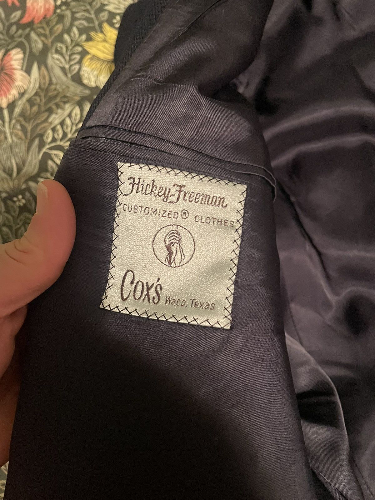 Hickey Freeman Navy blazer Size 40R - 7 Thumbnail