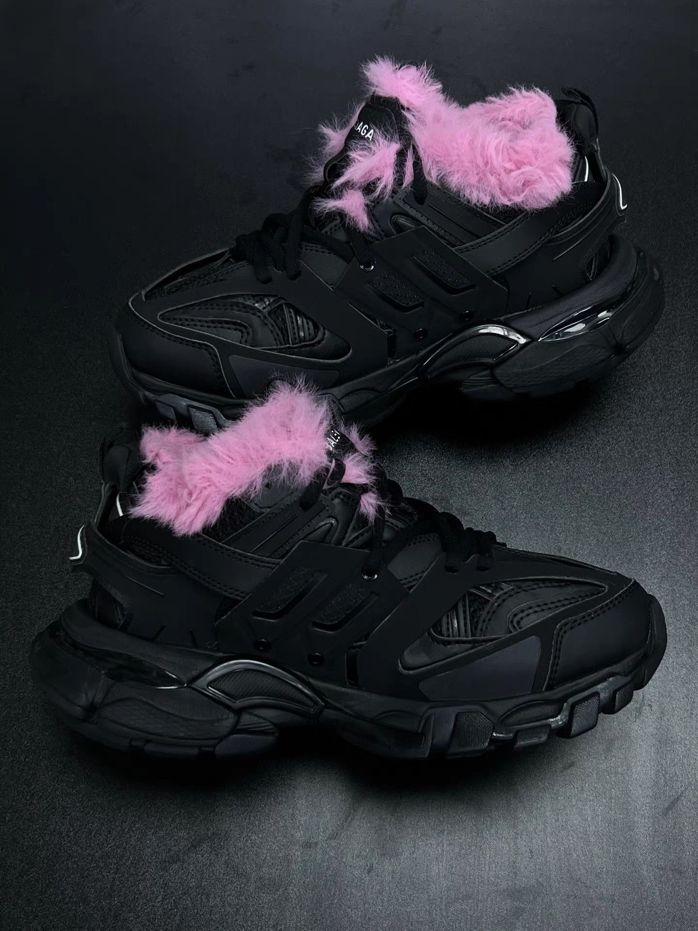 Balenciaga Balenciaga Track Fluffy Sneakers K15 Size US 6 / IT 36 - 6 Thumbnail