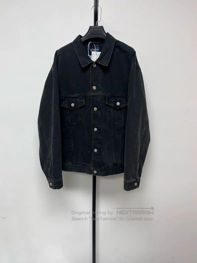 Balenciaga Balenciaga Spray paint effect logo denim jacket Size US XS / EU 42 / 0 - 2 Thumbnail