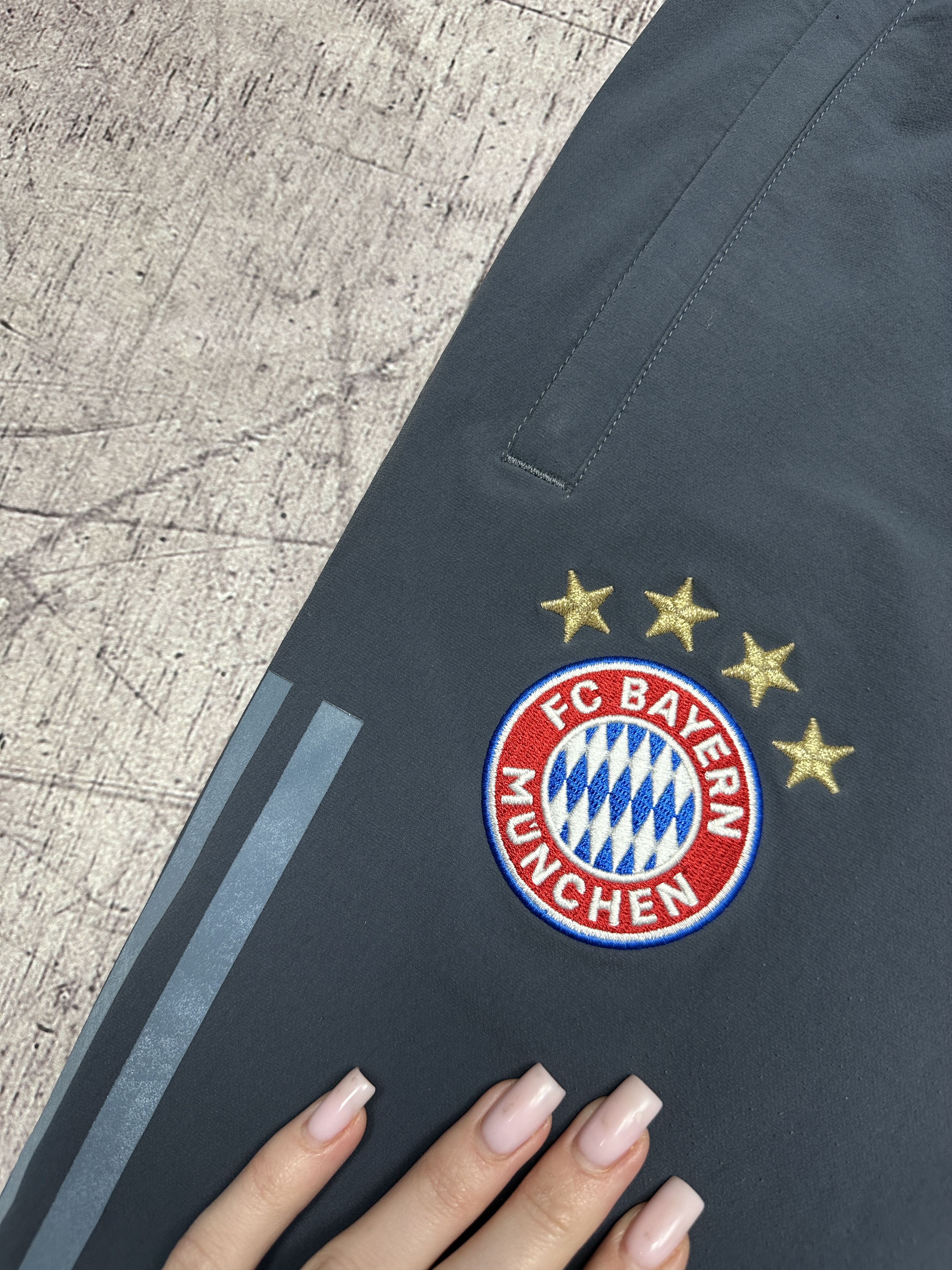 Adidas Adidas FC Bayern Munich Mens Track Pants Size US 32 / EU 48 - 3 Thumbnail