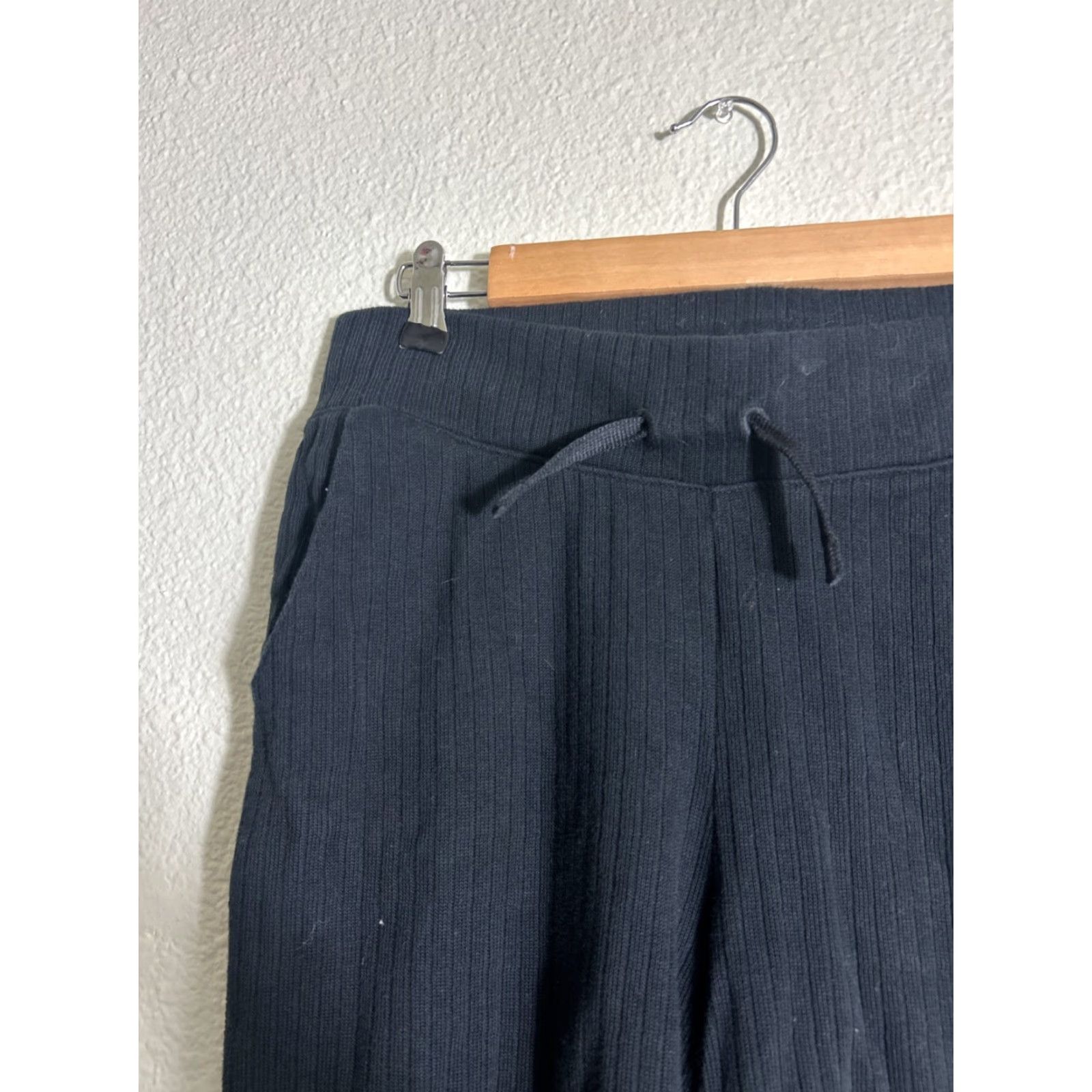 Nike Nike Womens Black Cropped Ribbed Athletic Pants M Size 32" / US 10 / IT 46 - 6 Thumbnail