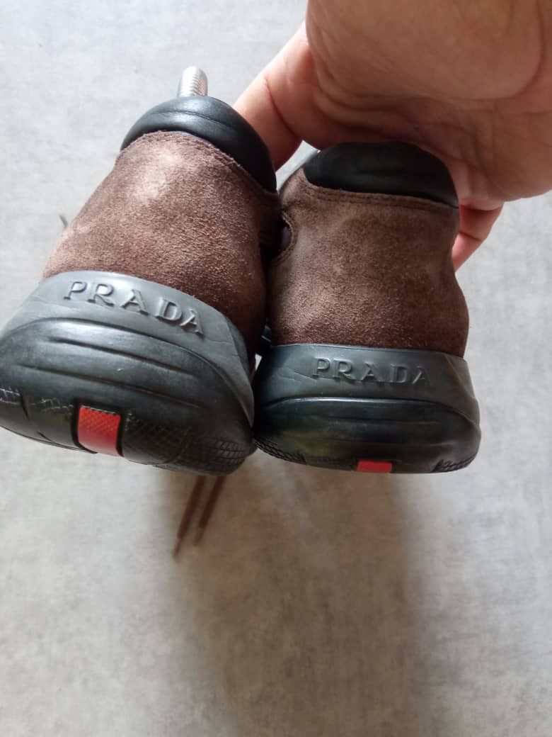 Prada 2000s Prada Brown Suede Low Sneakers Size US 7 / EU 40 - 8 Thumbnail