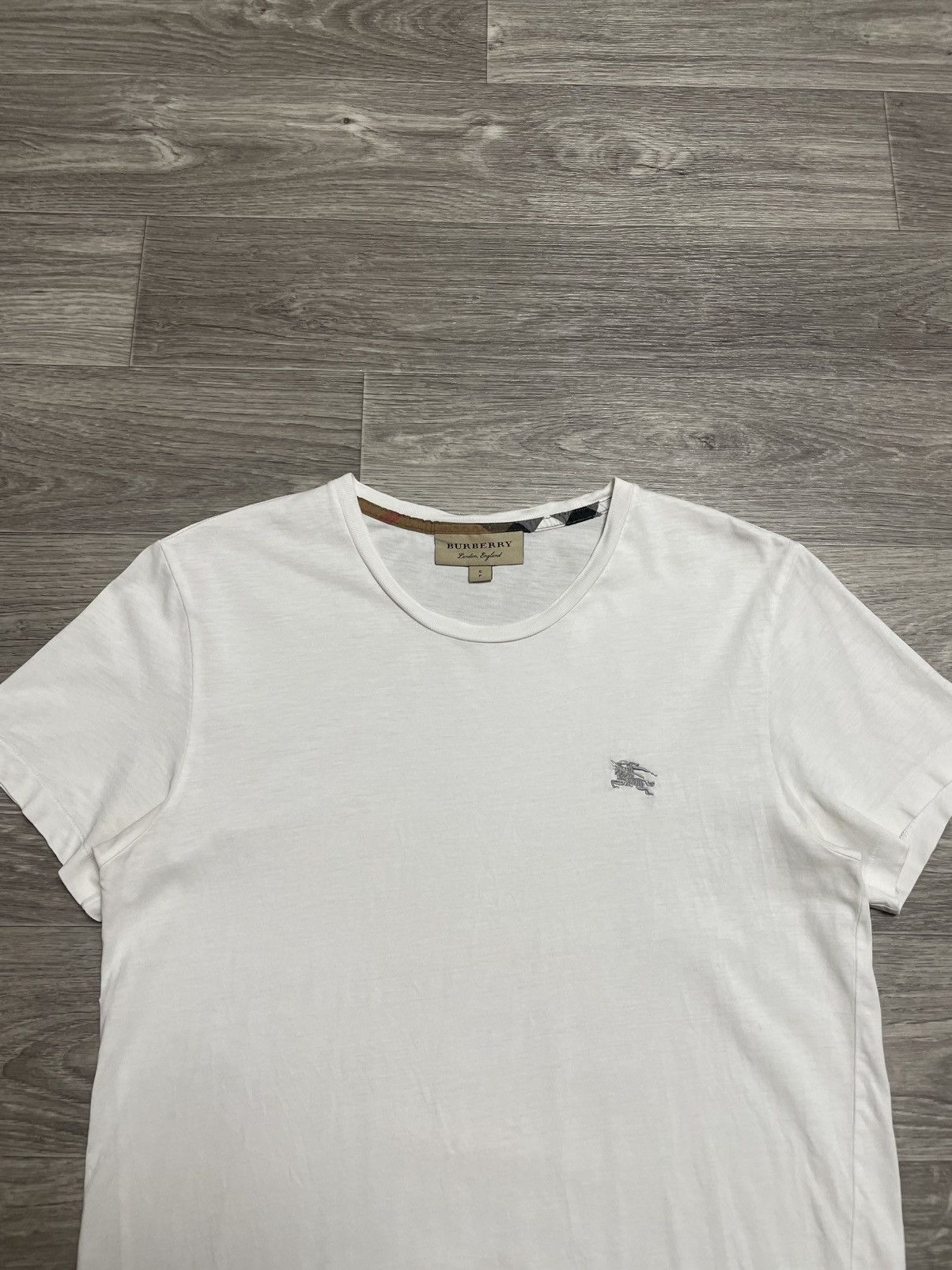 Burberry Burberry White Basic T-Shirt Size US S / EU 44-46 / 1 - 2 Thumbnail