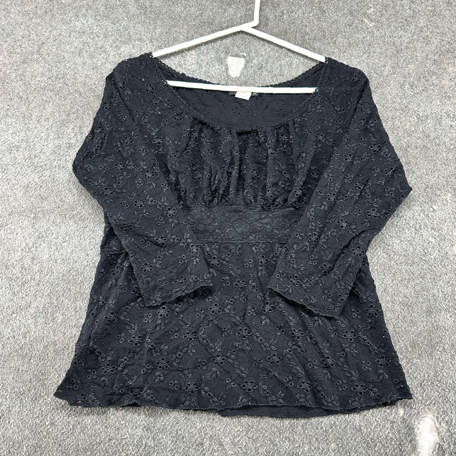 Vintage VINTAGE Ing Lace Top Womens 1X Black Long Sleeve Floral Embroidered USA Y2K Blouse Mens Womens Size XL / US 12-14 / IT 48-50 - 2 Thumbnail