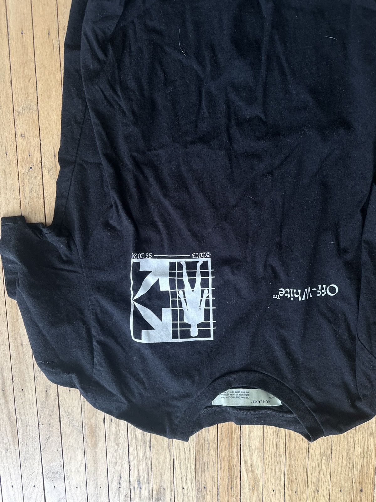 Off-White Off-White T Shirt Size US XL / EU 56 / 4 - 2 Thumbnail