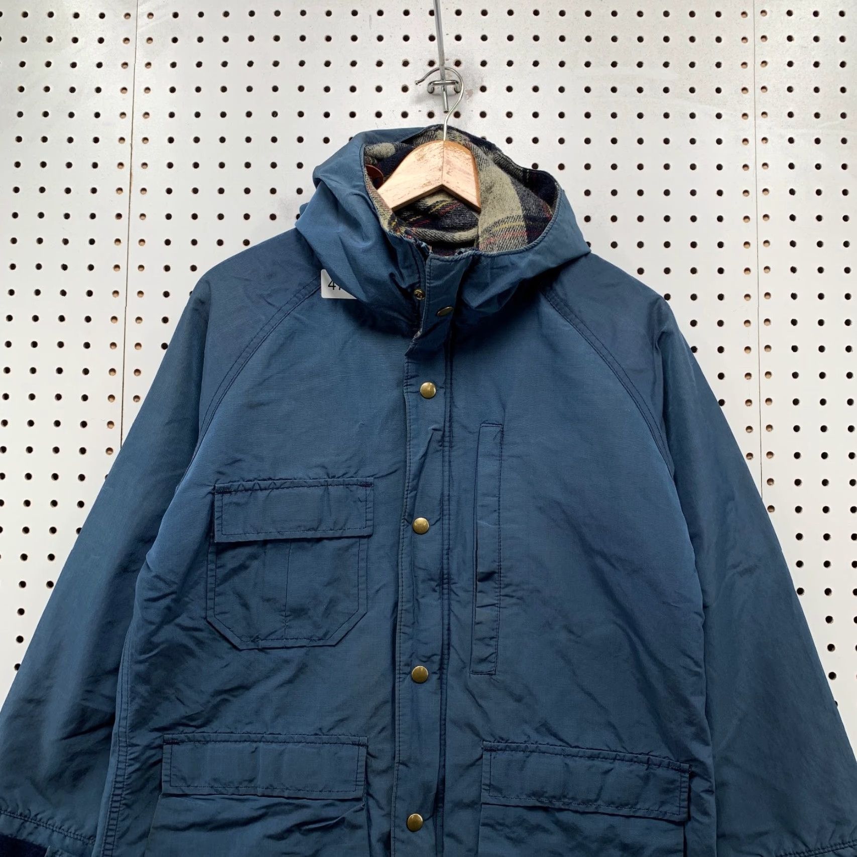 Vintage VINTAGE REI Parka Jacket Mens M Blue Wool Plaid Liner Hooded Mde USA Shirt or Coat? Size US M / EU 48-50 / 2 - 4 Thumbnail
