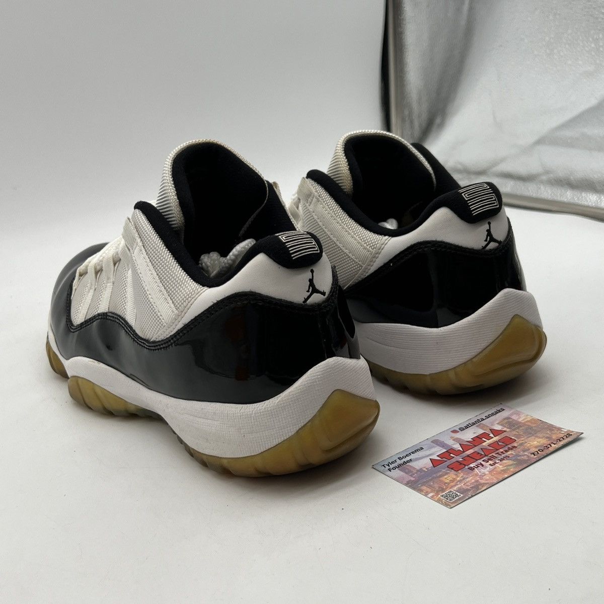 Jordan Brand Air Jordan 11 low Corcord Size US 10.5 / EU 43-44 - 4 Thumbnail