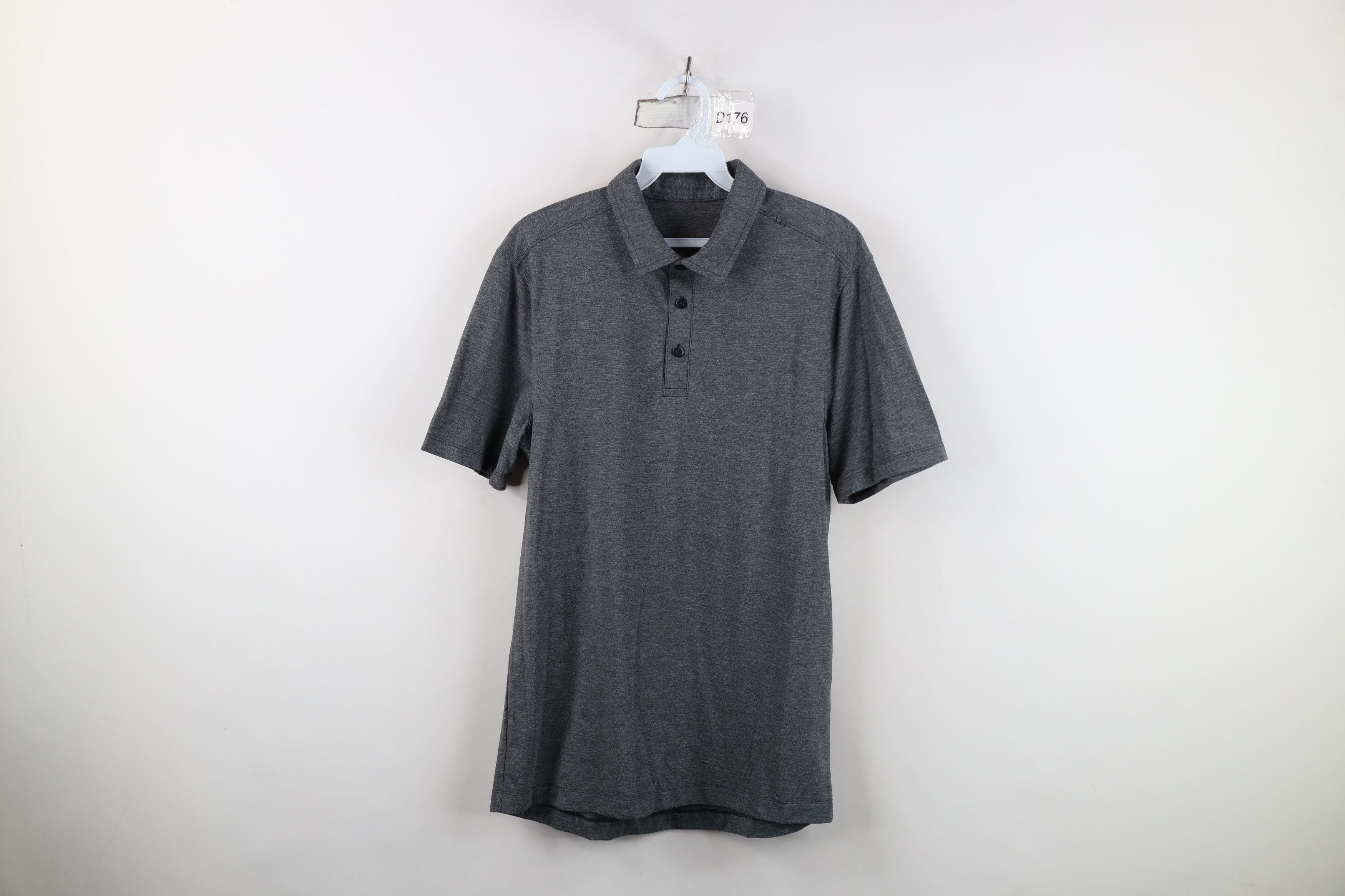 Lululemon Lululemon Metal Vent Tech Short Sleeve Golf Polo Shirt Gray Size US M / EU 48-50 / 2 - 1 Thumbnail