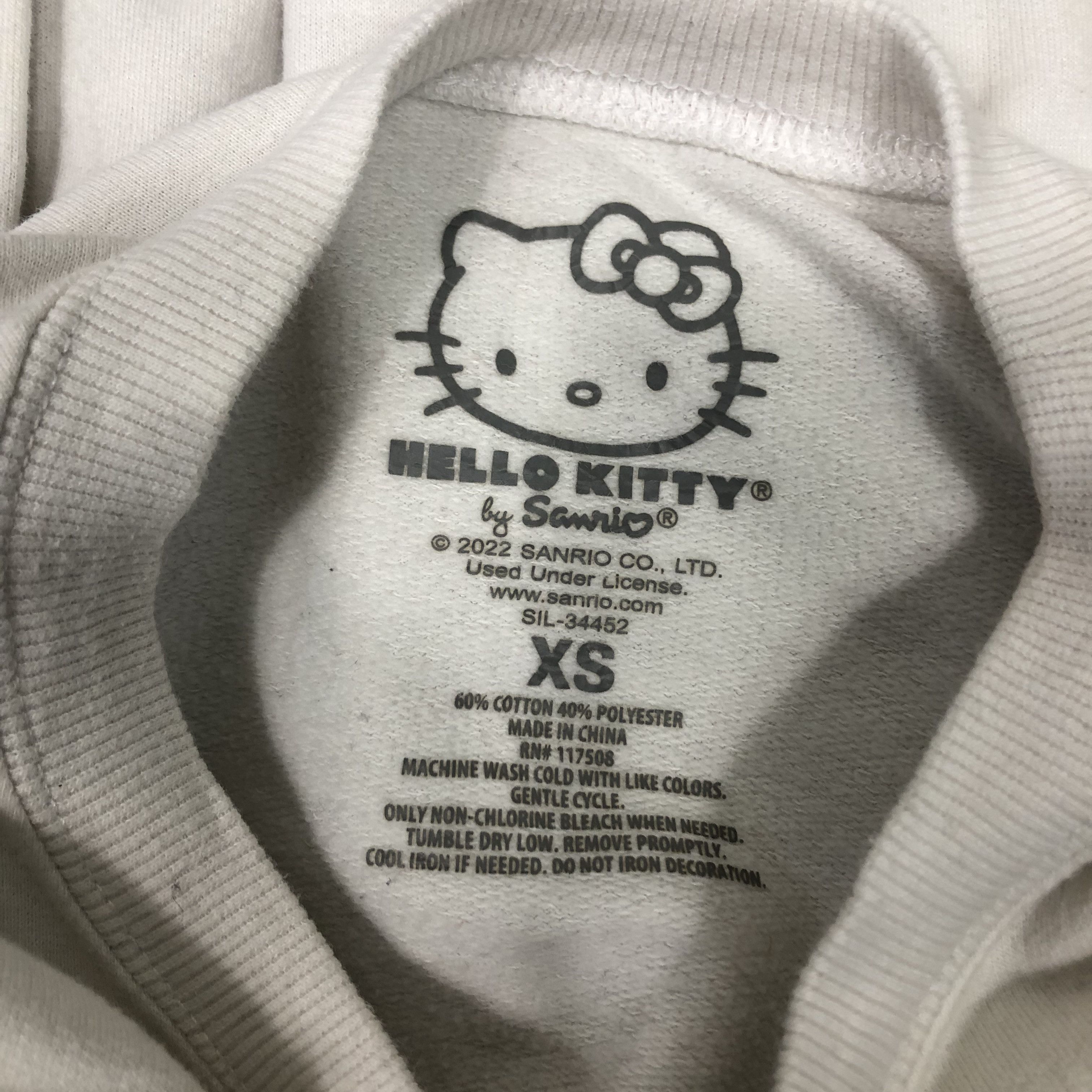 Japanese Brand 📌Vintage Cropped Sweatshirt Cartoon Hello Kitty Big Logo Size US XS / EU 42 / 0 - 13 Thumbnail