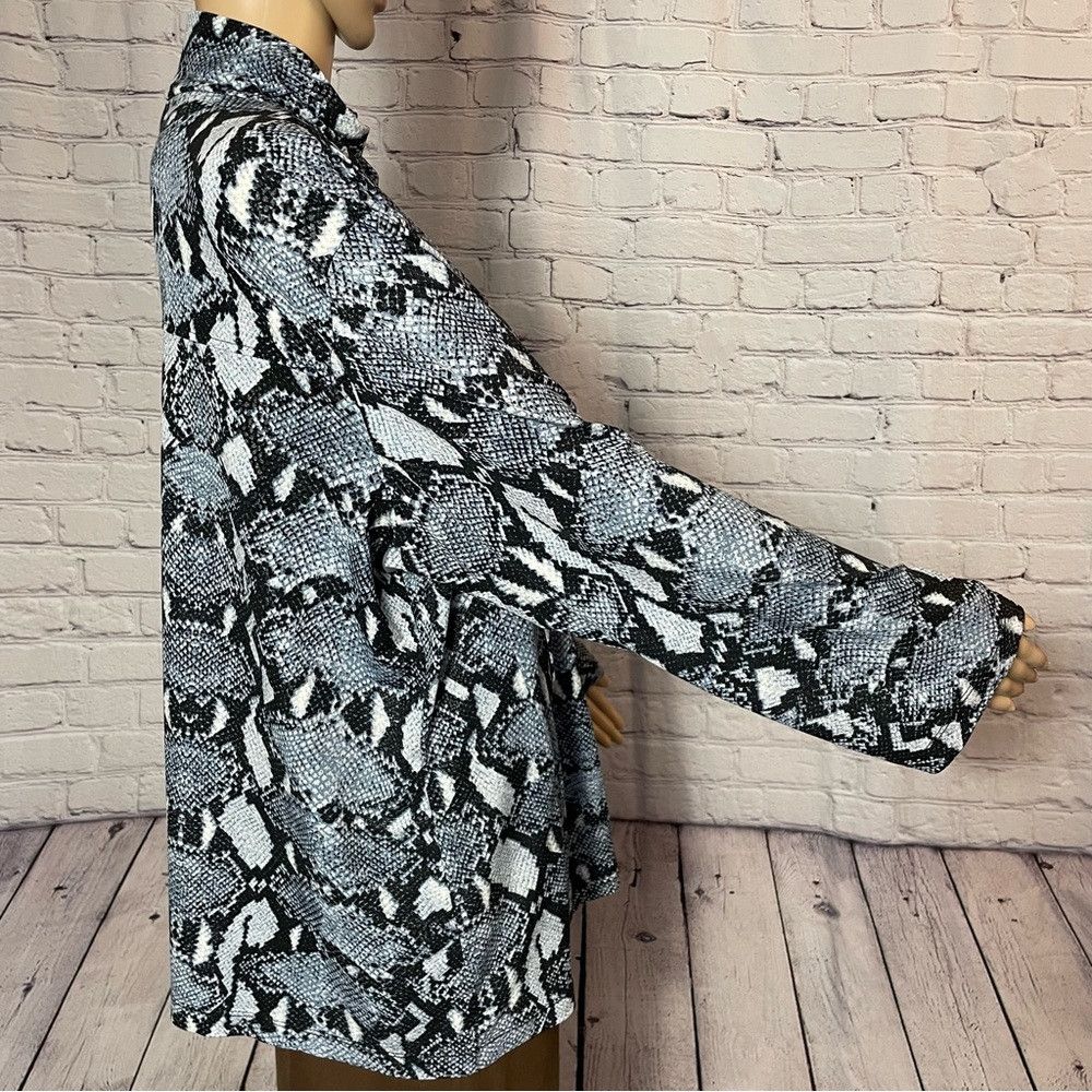 Chicos Chico's Snake Print Full Zip Stretch Long Sleeve Jacket Siz Size XL / US 12-14 / IT 48-50 - 3 Thumbnail
