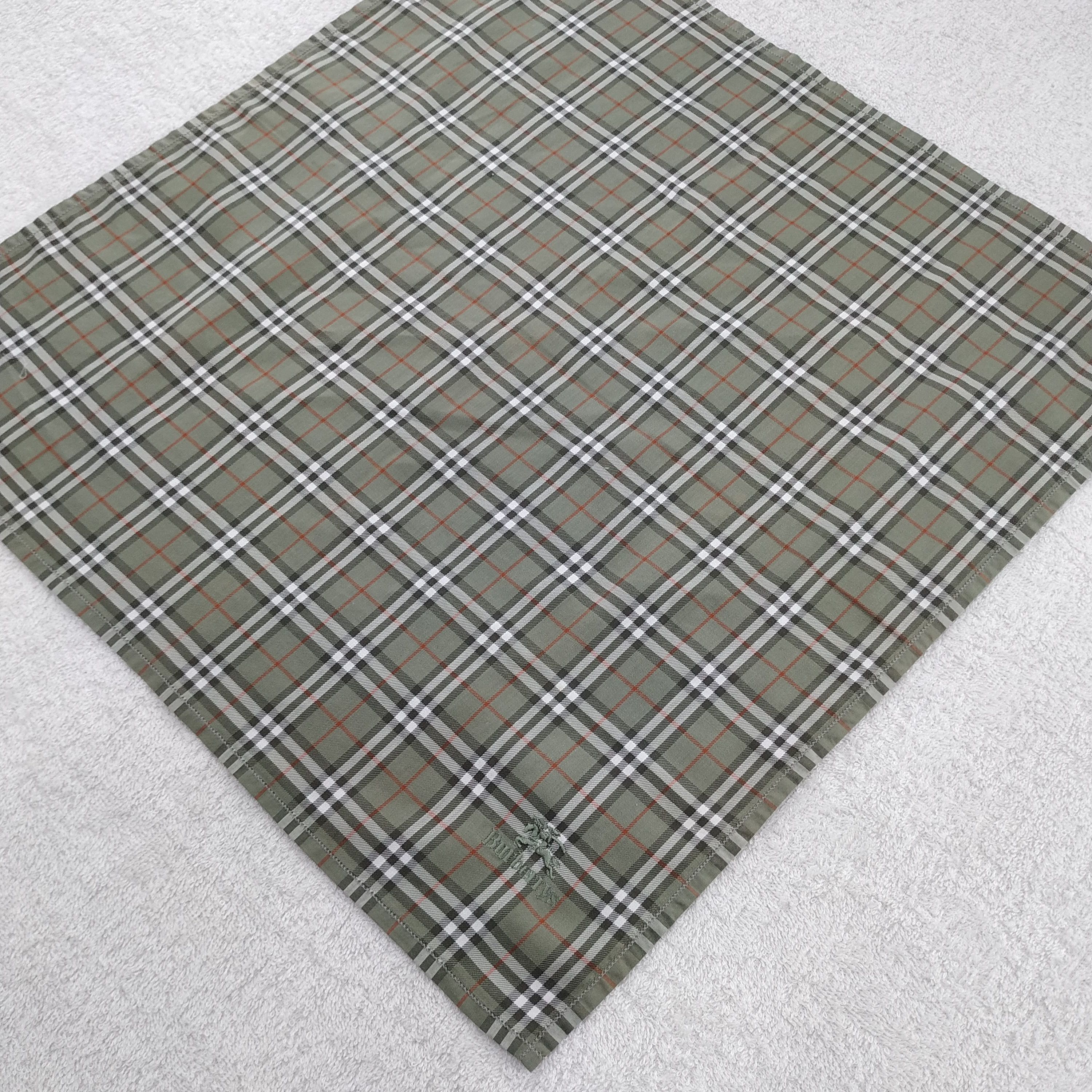 Burberry × Vintage Burberry Bandana / Handkerchief / Neckerchief - S028 Size ONE SIZE - 4 Thumbnail