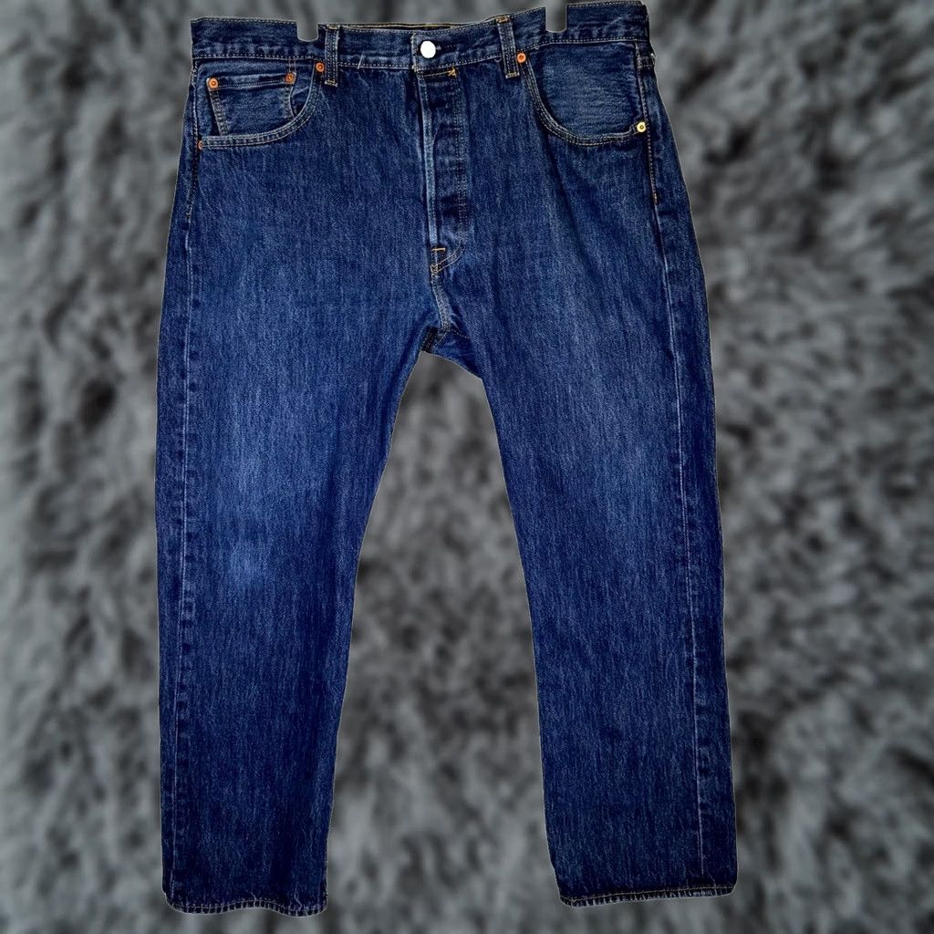 Levi's Levi’s 501 Jeans Men’s 38x30 Blue Denim Button Fly Mid-Rise Straight Leg Shirt? Size US 38 / EU 54 - 1 Thumbnail