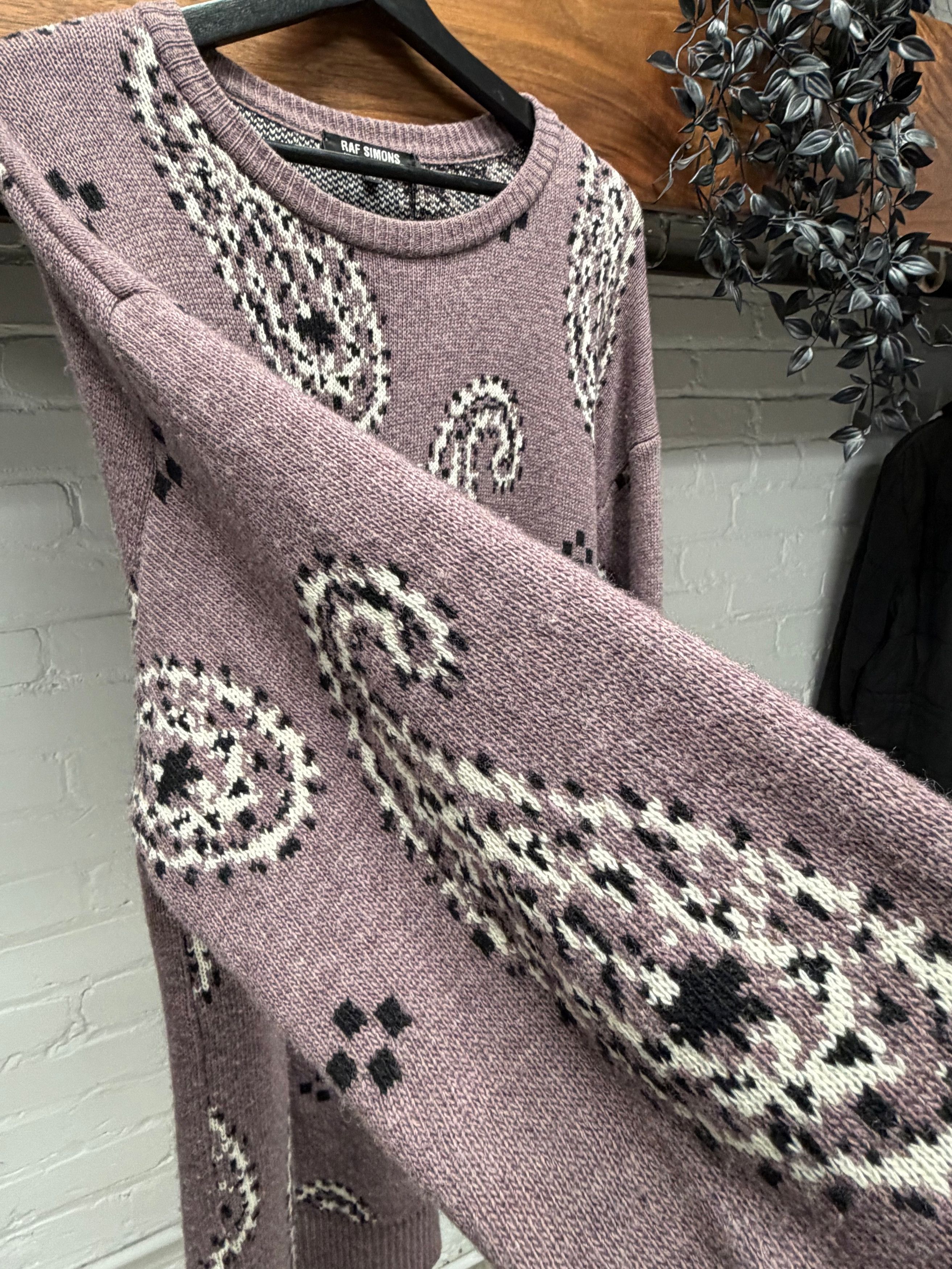 Raf Simons AW2004 Raf Simons ‘Waves’ Purple Paisley Knit Sweater Size US S / EU 44-46 / 1 - 2 Thumbnail