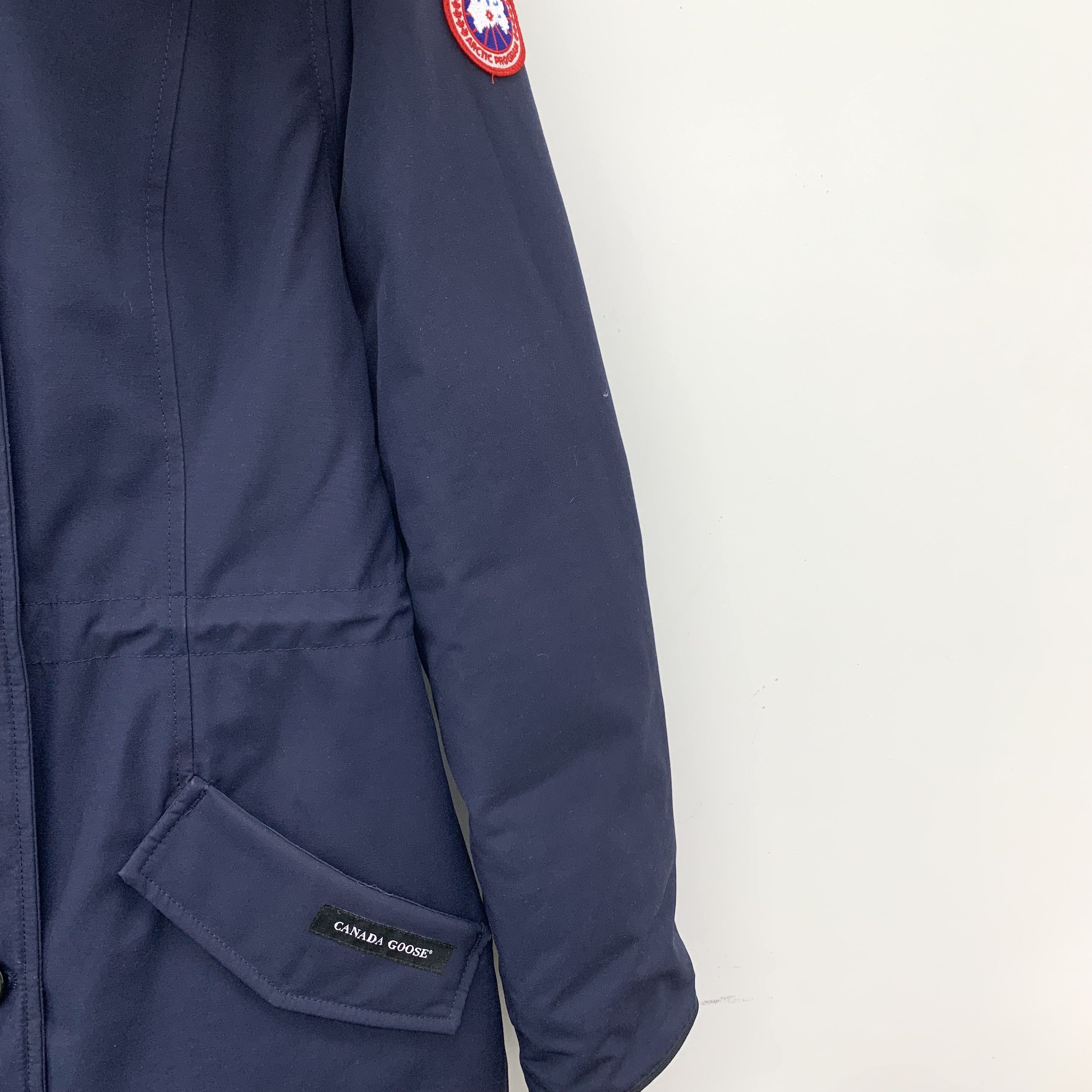 Hermes Canada Goose Rossclair Navy Down Jacket (Size M) Size US M / EU 48-50 / 2 - 6 Thumbnail