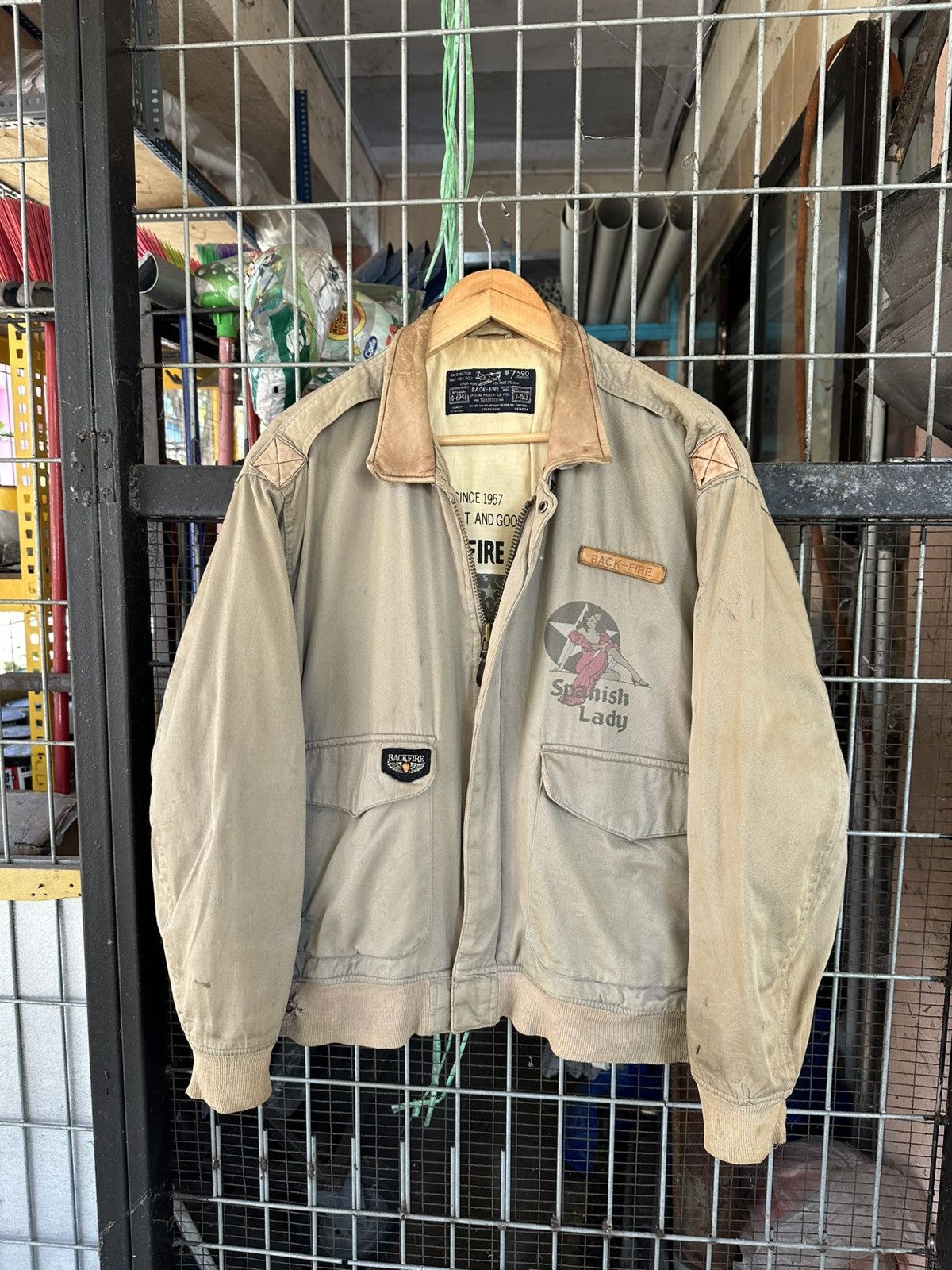 Vintage 👹Vintage THRASHED Back Fire FLYING TIGERS Bomber Jacket Size US M / EU 48-50 / 2 - 1 Thumbnail
