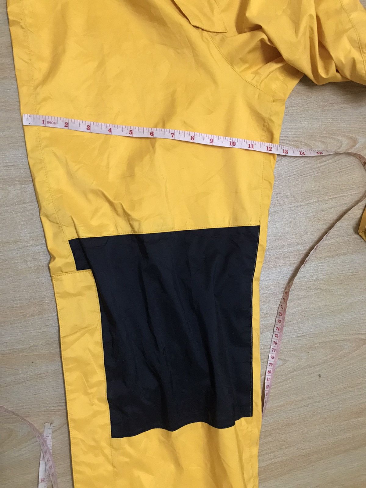 The North Face × Vintage Vintage The North Face Goretex Jacket With Pants Size US M / EU 48-50 / 2 - 22 Thumbnail