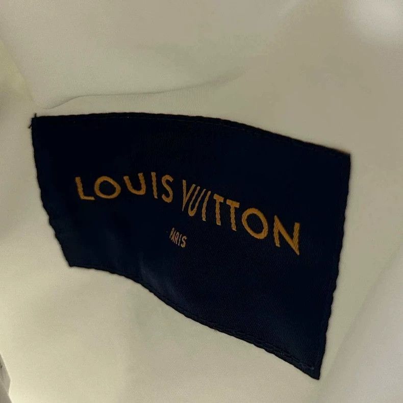 Louis Vuitton Louis Vuitton Louis Vuitton White Reversible Jacket-2506 Size US XXL / EU 58 / 5 - 4 Thumbnail