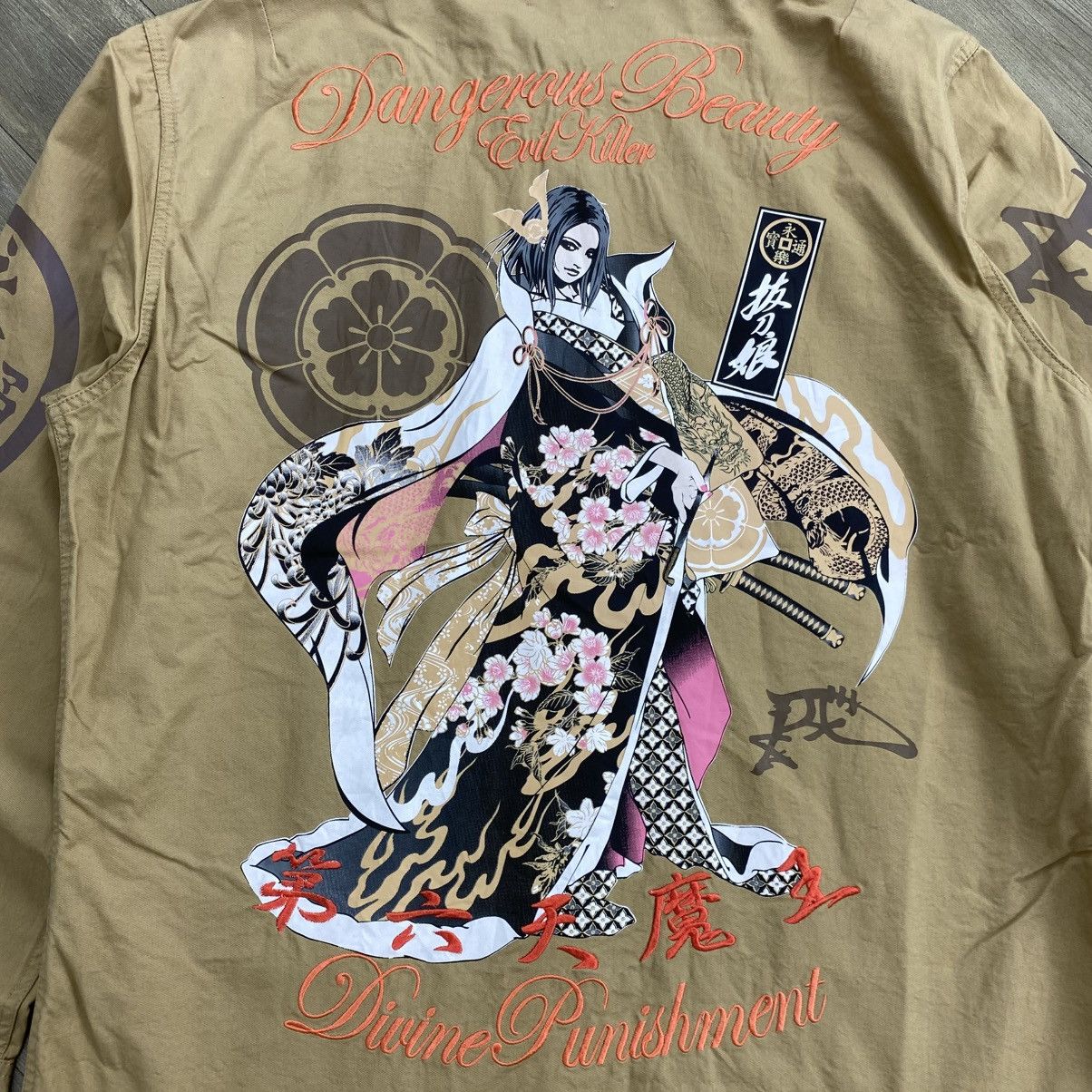 Japanese Brand 2000s Divine Retribution Dengarous Beauty Evil Sukajan Shirt Size US XXL / EU 58 / 5 - 3 Thumbnail