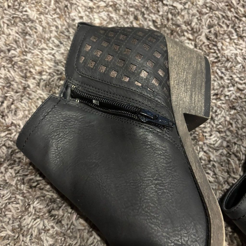Maurice Lacroix Maurice’s Black Ankle Boots Size US 10 / IT 40 - 3 Thumbnail
