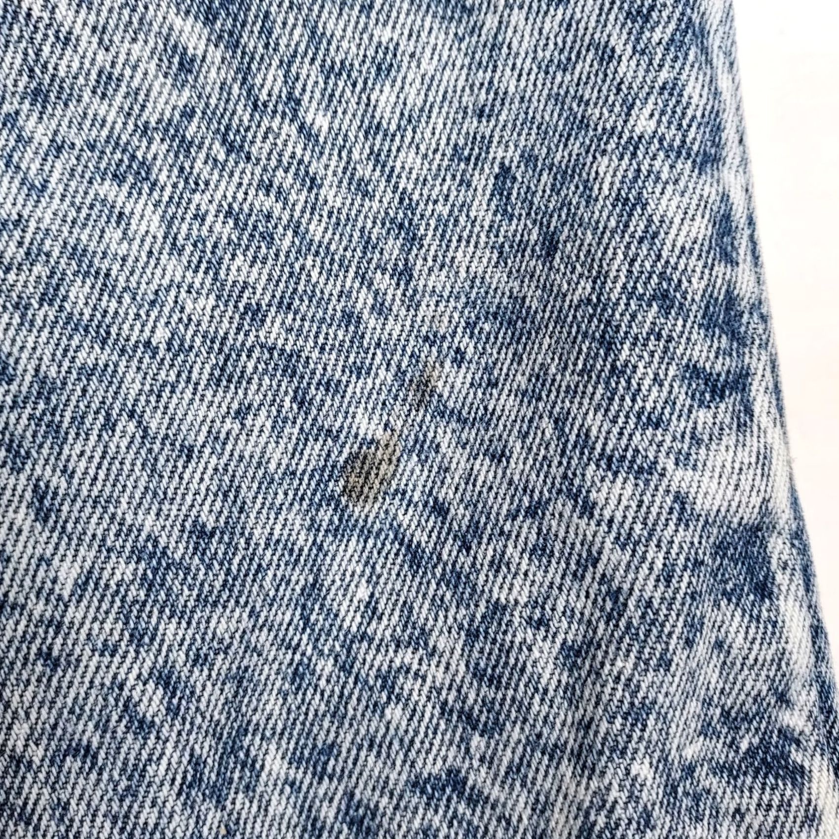 Levi's VINTAGE Levi’s 540 Jeans W38 L34 Men’s Denim 100% Cotton USA Made Acid Wash Blue Straight 5-Pocket Mens Size US 38 / EU 54 - 6 Thumbnail