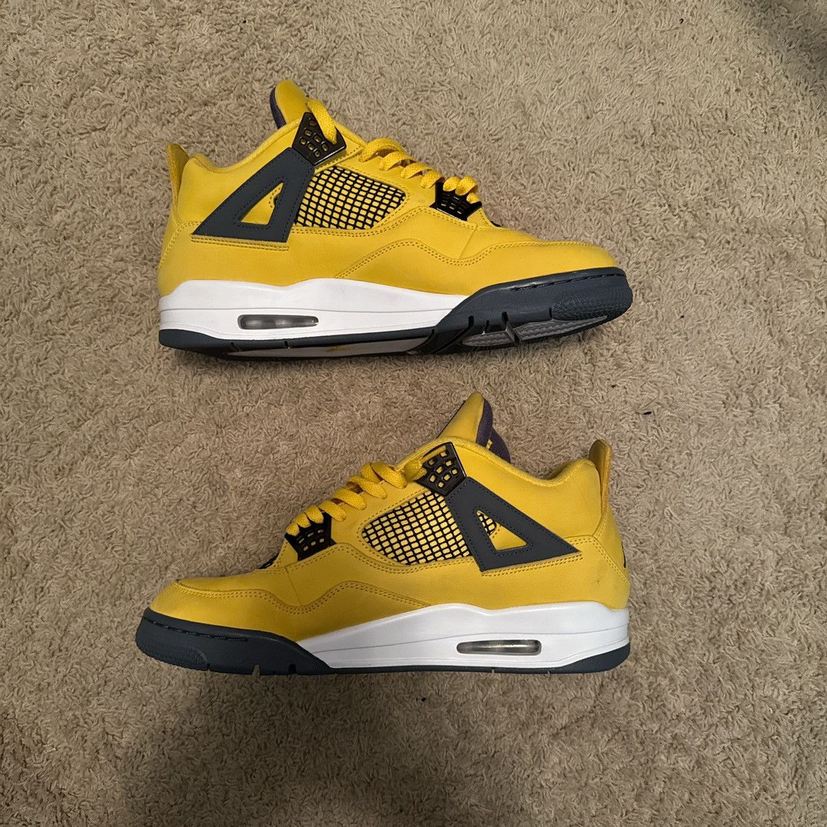 Jordan Brand Lightning Jordan 4 Size US 13 / EU 46 - 2 Thumbnail