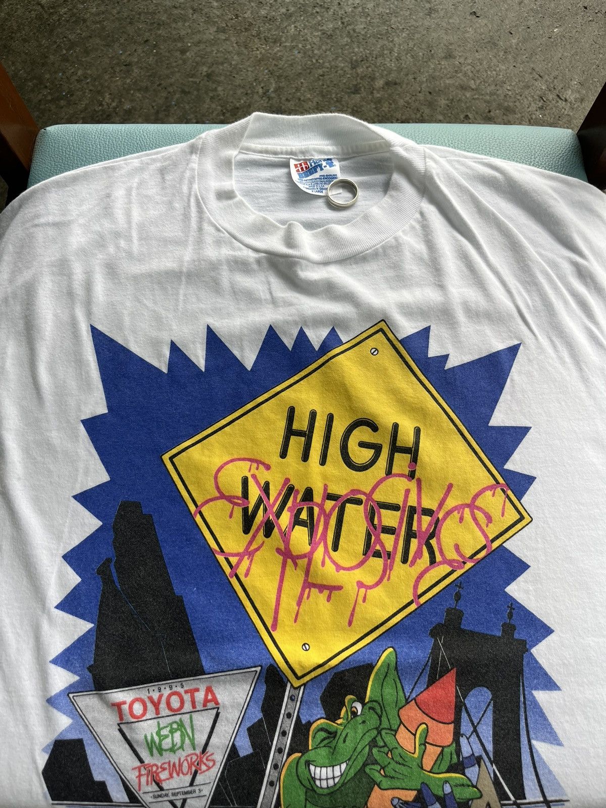 Vintage Vintage TOYOTA WEBN Fireworks High water Explosives 95’s Size US XL / EU 56 / 4 - 3 Thumbnail
