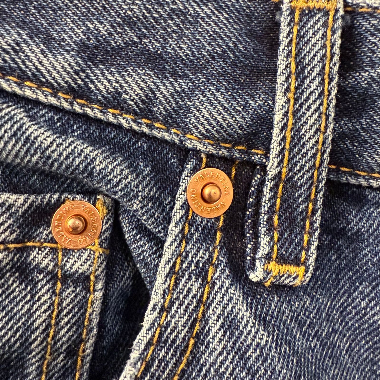 Valentino Rare Big V Logo Valentino Denim Jeans | 32 Size US 32 / EU 48 - 6 Thumbnail
