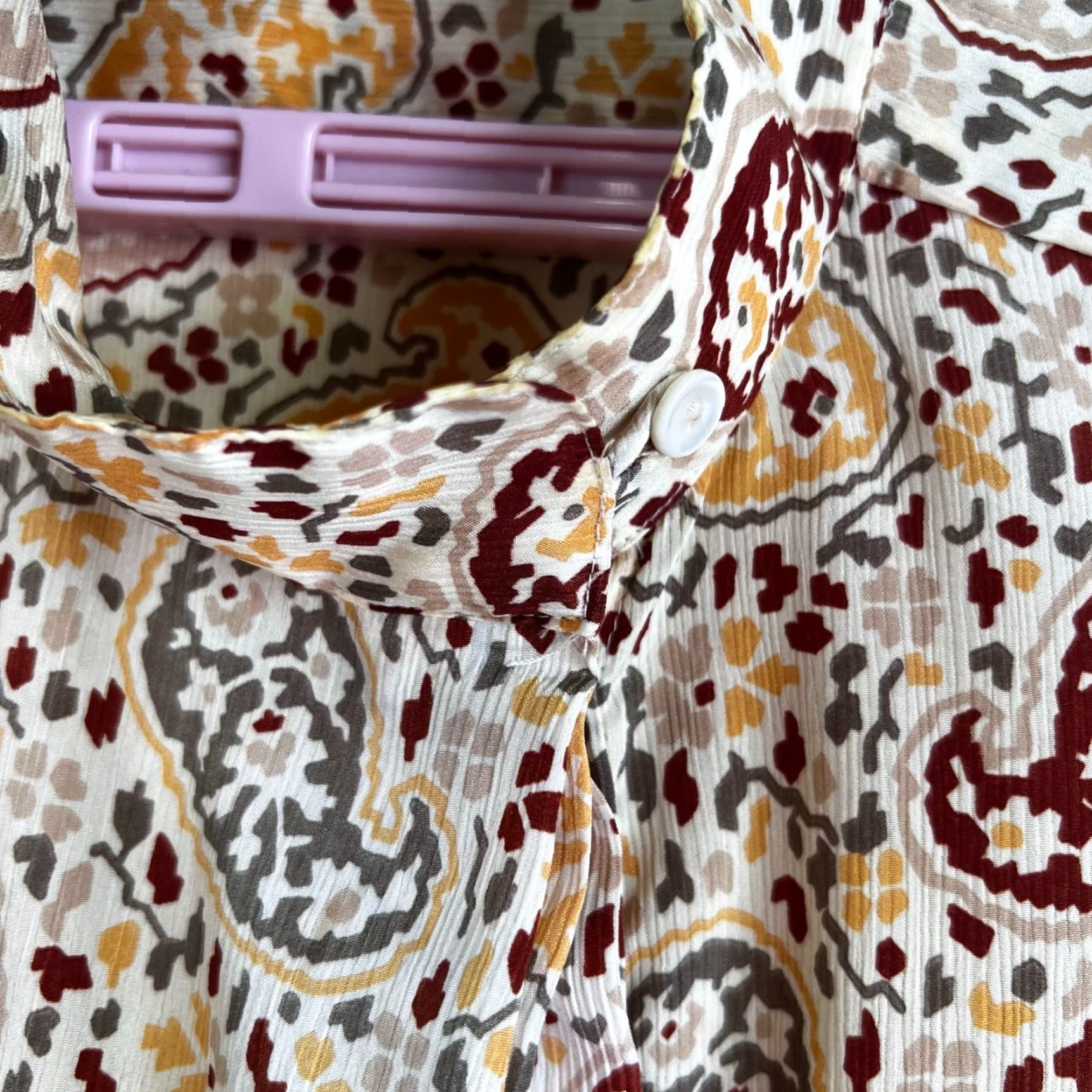 Liz Claiborne Liz Claiborne Paisley Floral Button Blouse Womens Size 14 Tan High Collar Size XL / US 12-14 / IT 48-50 - 5 Thumbnail
