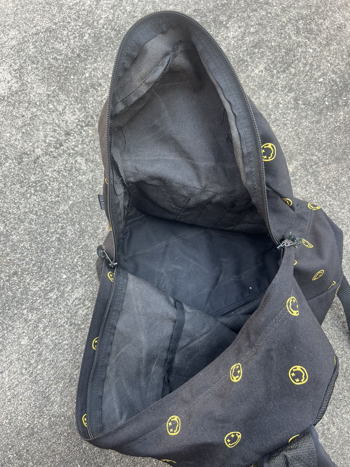Nirvana HG X Nirvana Kurt Cobain Pick Me Yeah! Backpack Bag Size ONE SIZE - 18 Thumbnail
