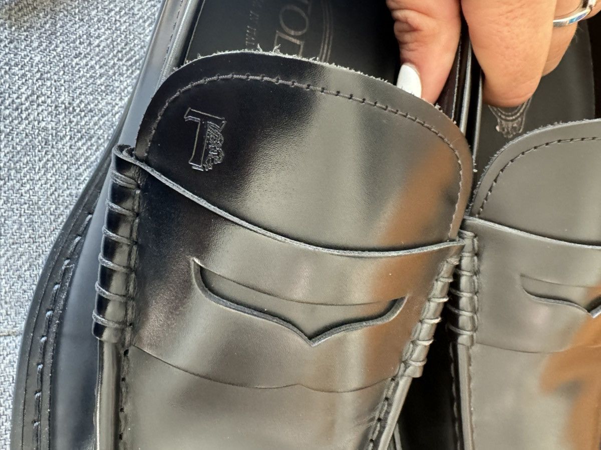 Tod's Tod’s Black Mocassino Loafers Size 7 Size US 7 / EU 40 - 5 Thumbnail