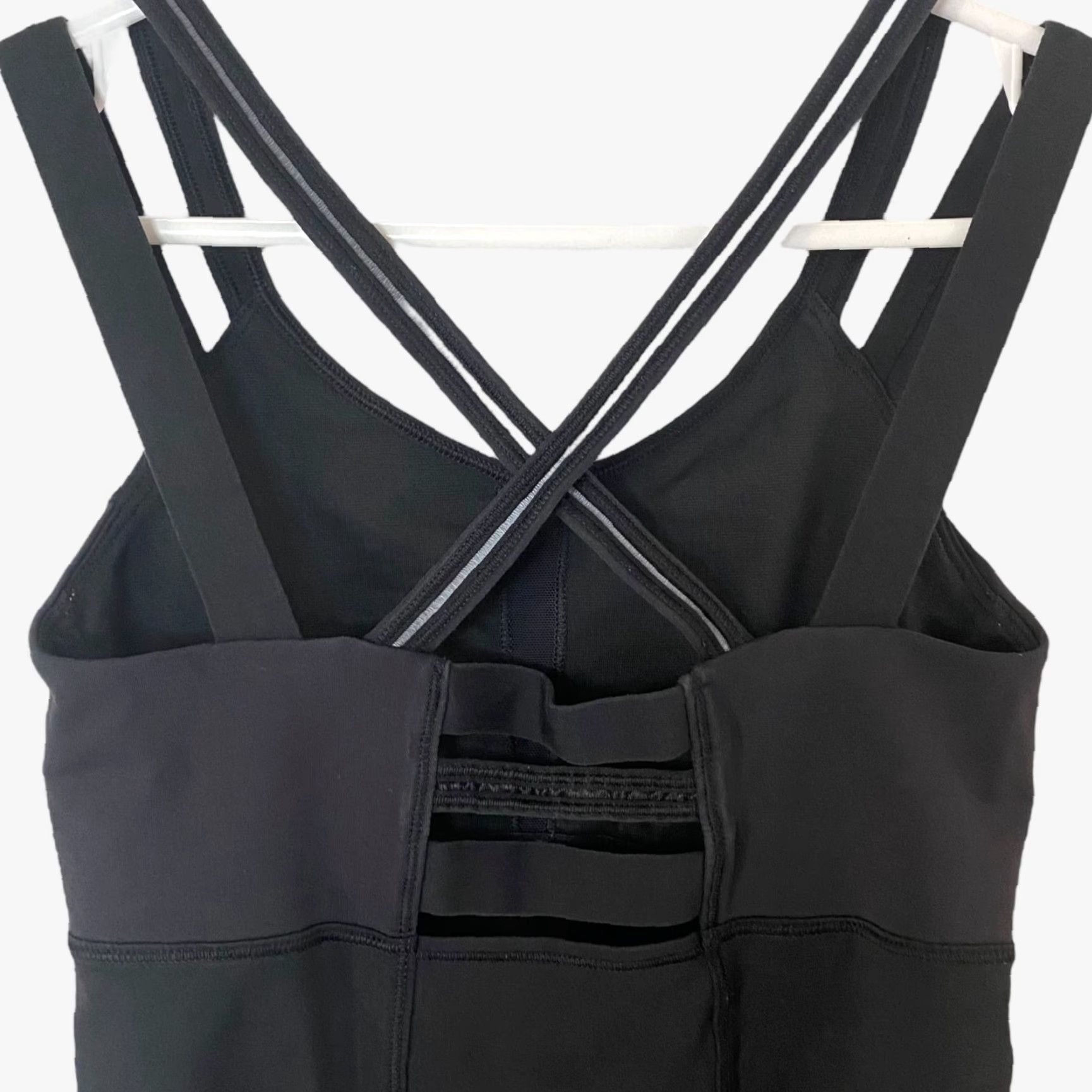 Lululemon Lululemon Ace Tank Women's Size 4 Activewear Yoga Top Black Strappy Cross-Back Size S / US 4 / IT 40 - 6 Thumbnail
