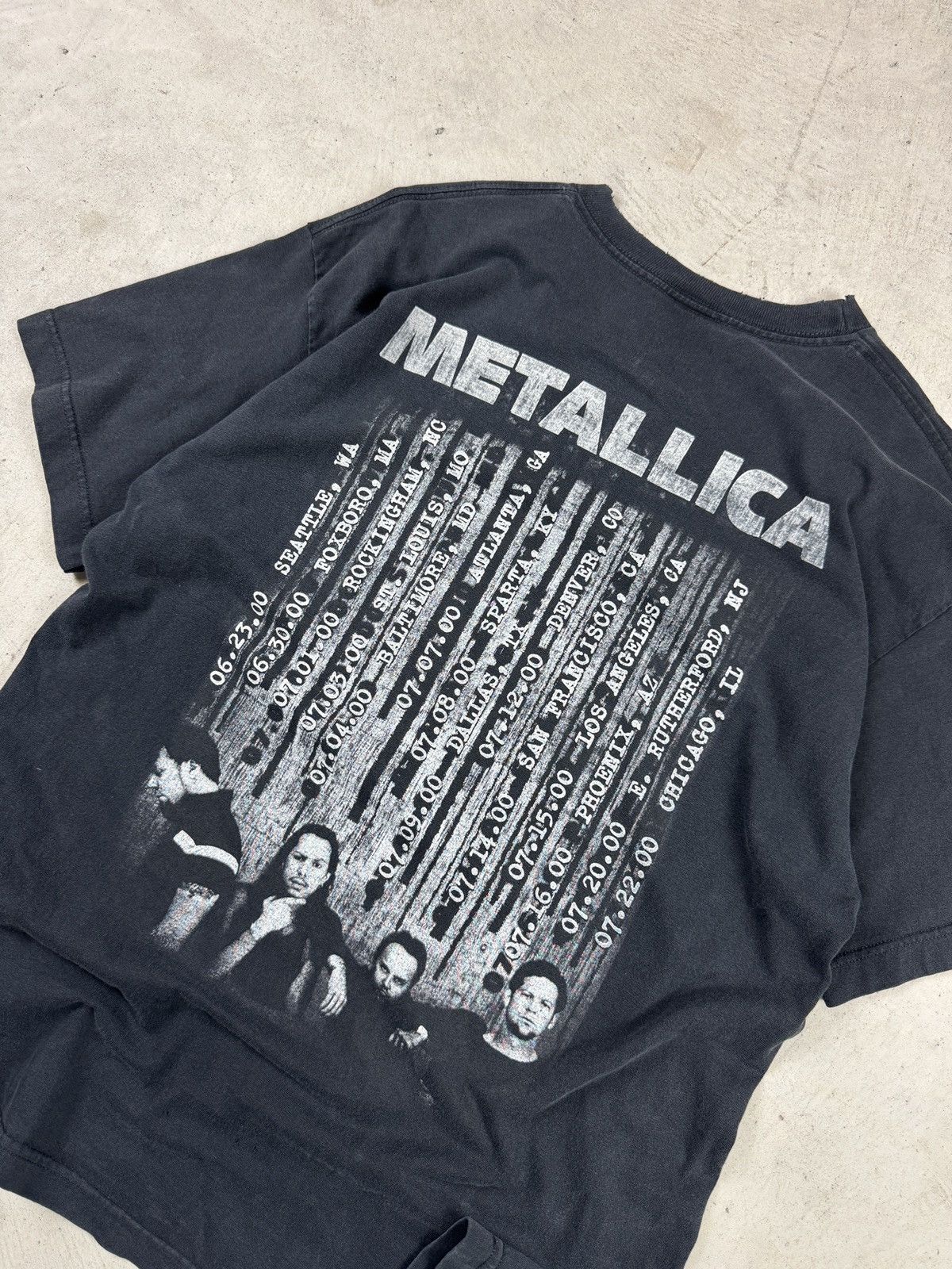 Band Tees × Vintage 2000 Metallica Summer Tour Tee Size US XL / EU 56 / 4 - 6 Thumbnail