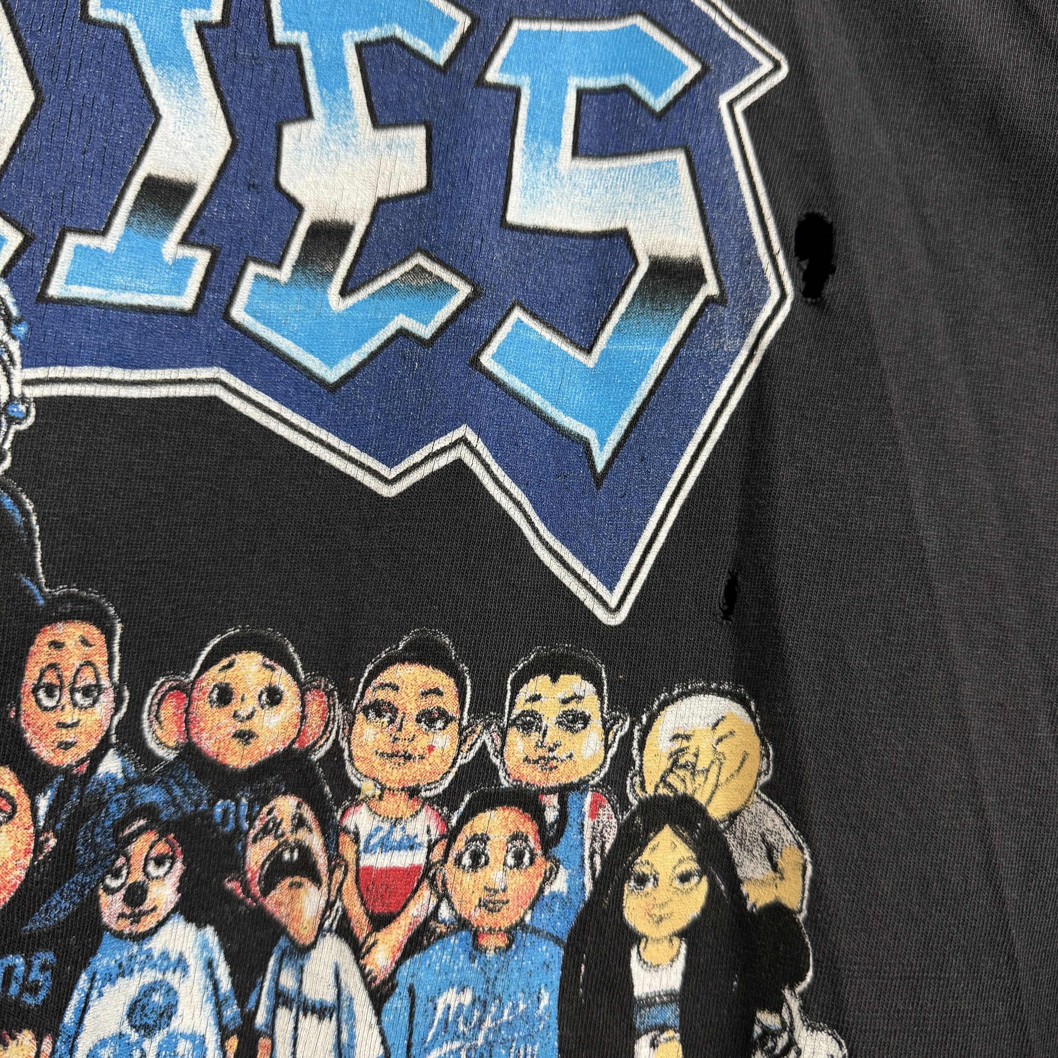 Vintage Vintage 90s Homies Tee Size US XL / EU 56 / 4 - 7 Thumbnail