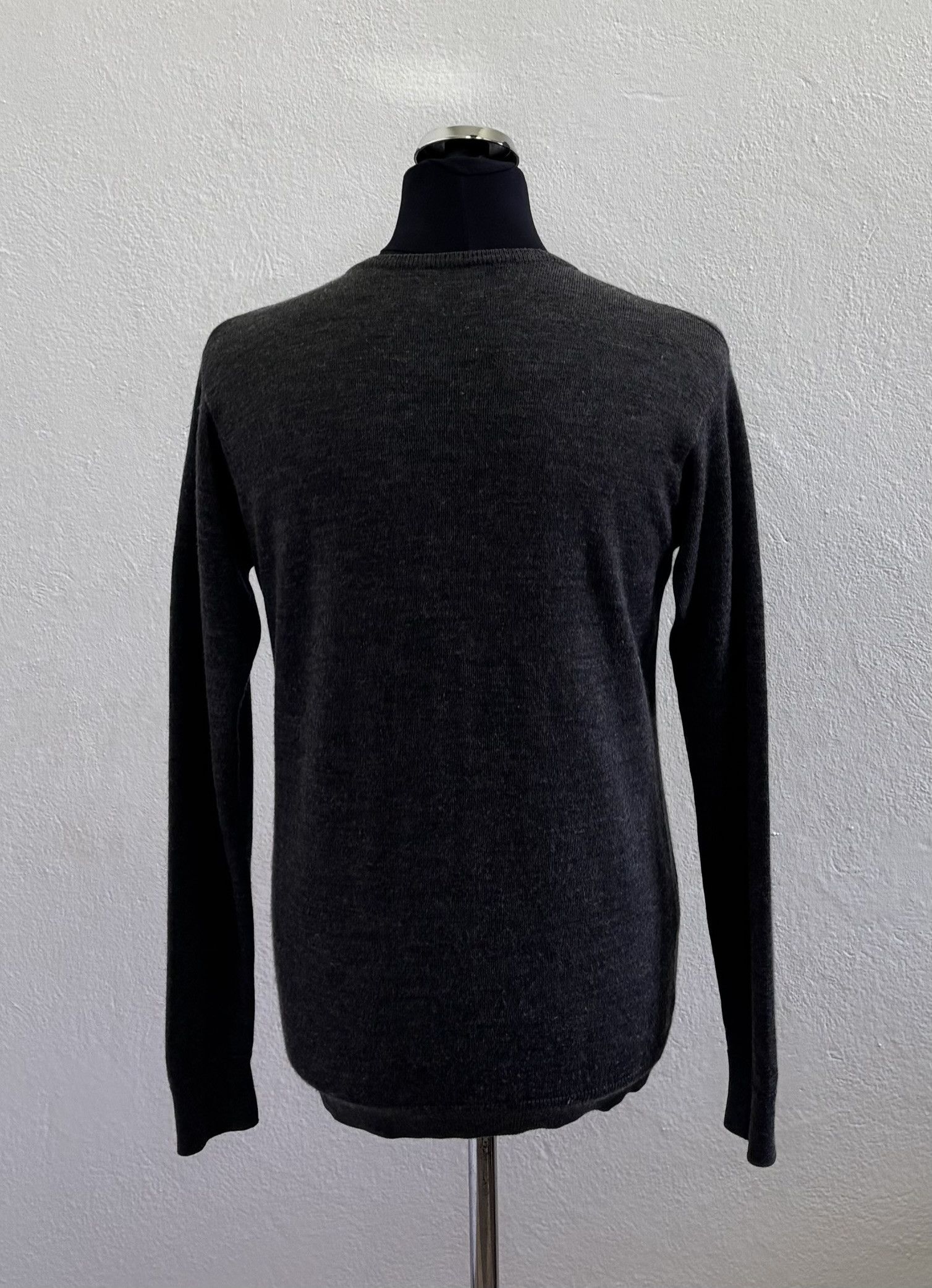Fred Perry Fred Perry V-neck 100% Wool Sweater Medium Size US M / EU 48-50 / 2 - 2 Thumbnail